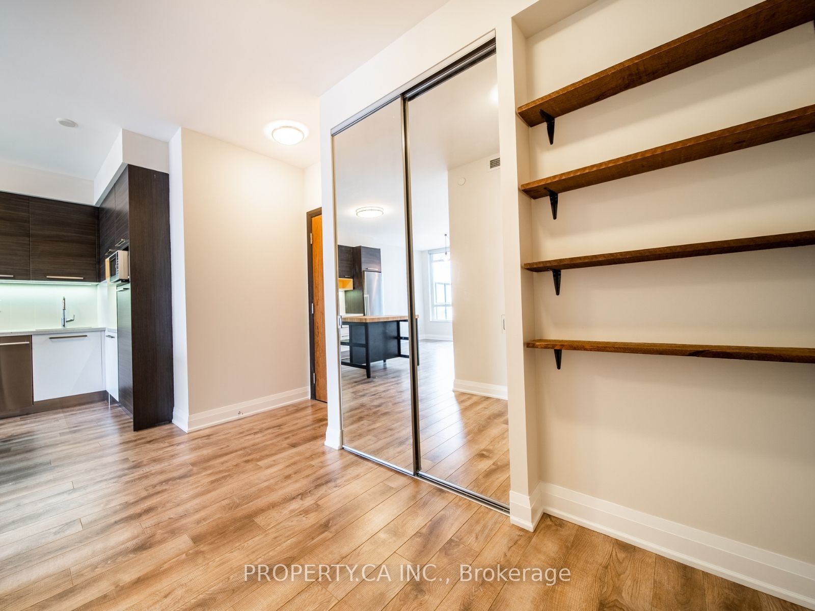 36 Park Lawn Road 3501 Property Photo 25