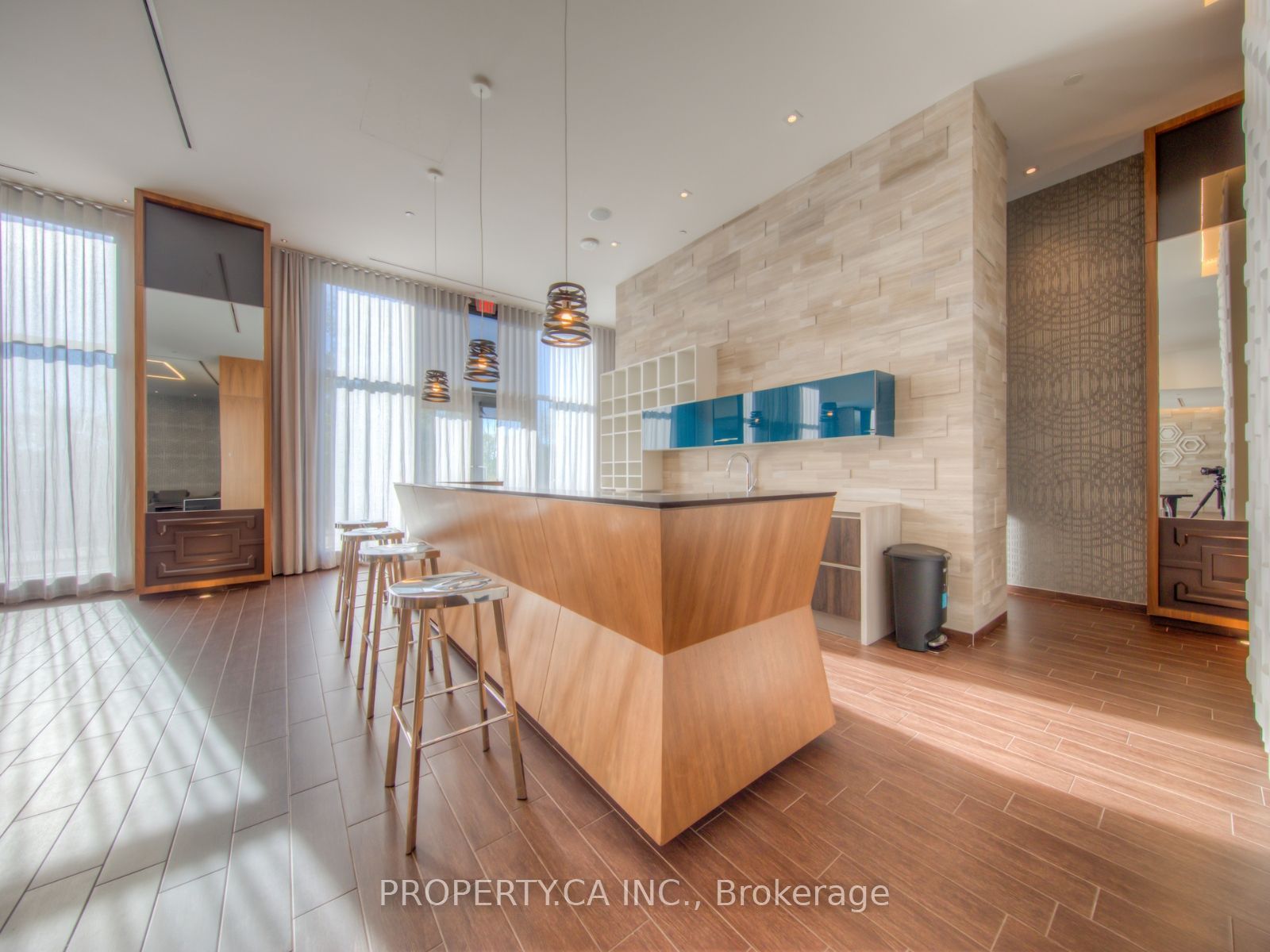 36 Park Lawn Road 3501 Property Photo 31