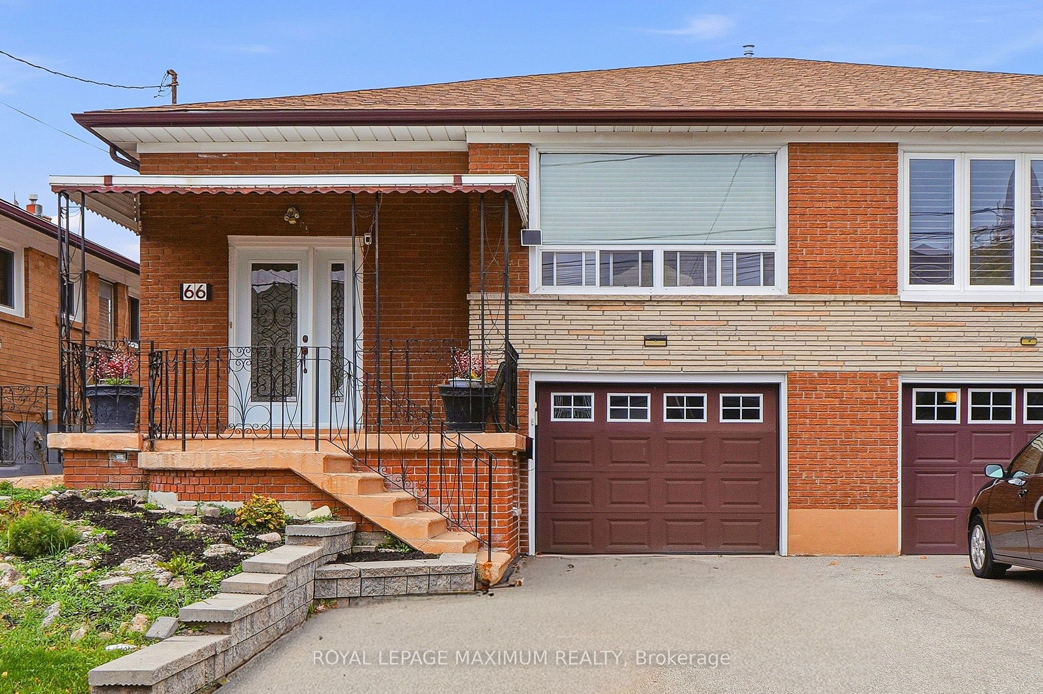 66 Spenvalley Drive Property Photo 2