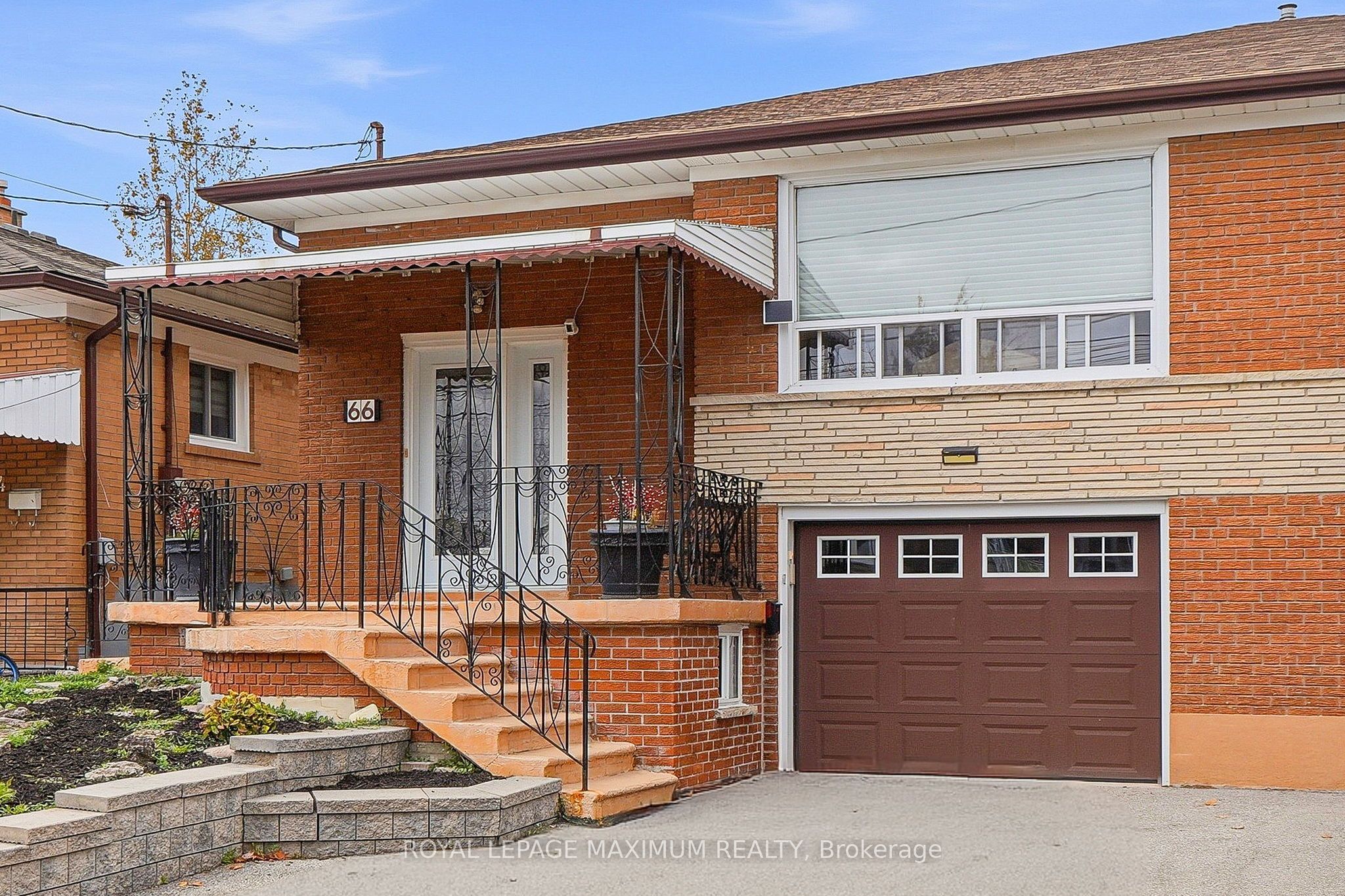 66 Spenvalley Drive Property Photo 3
