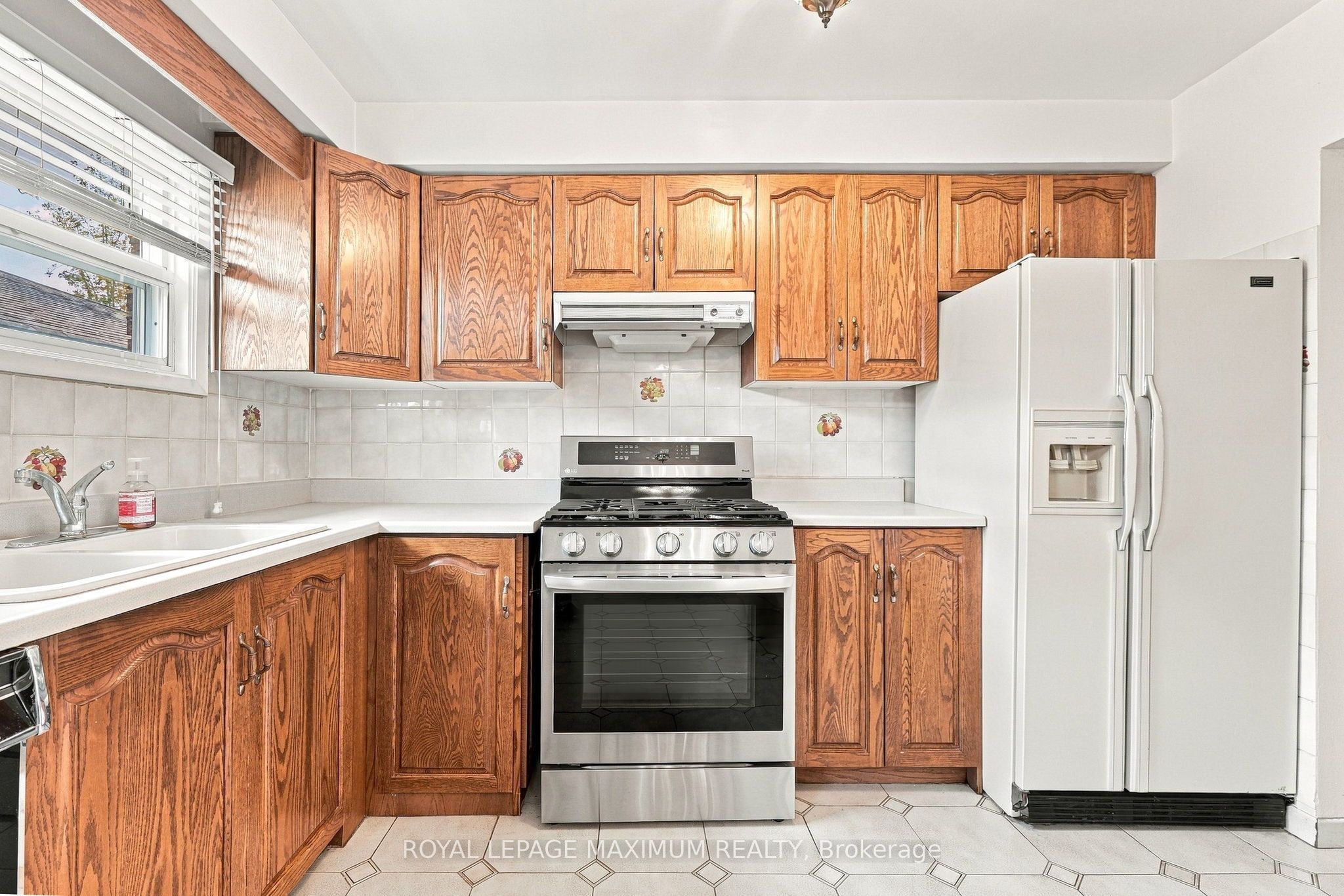 66 Spenvalley Drive Property Photo 11