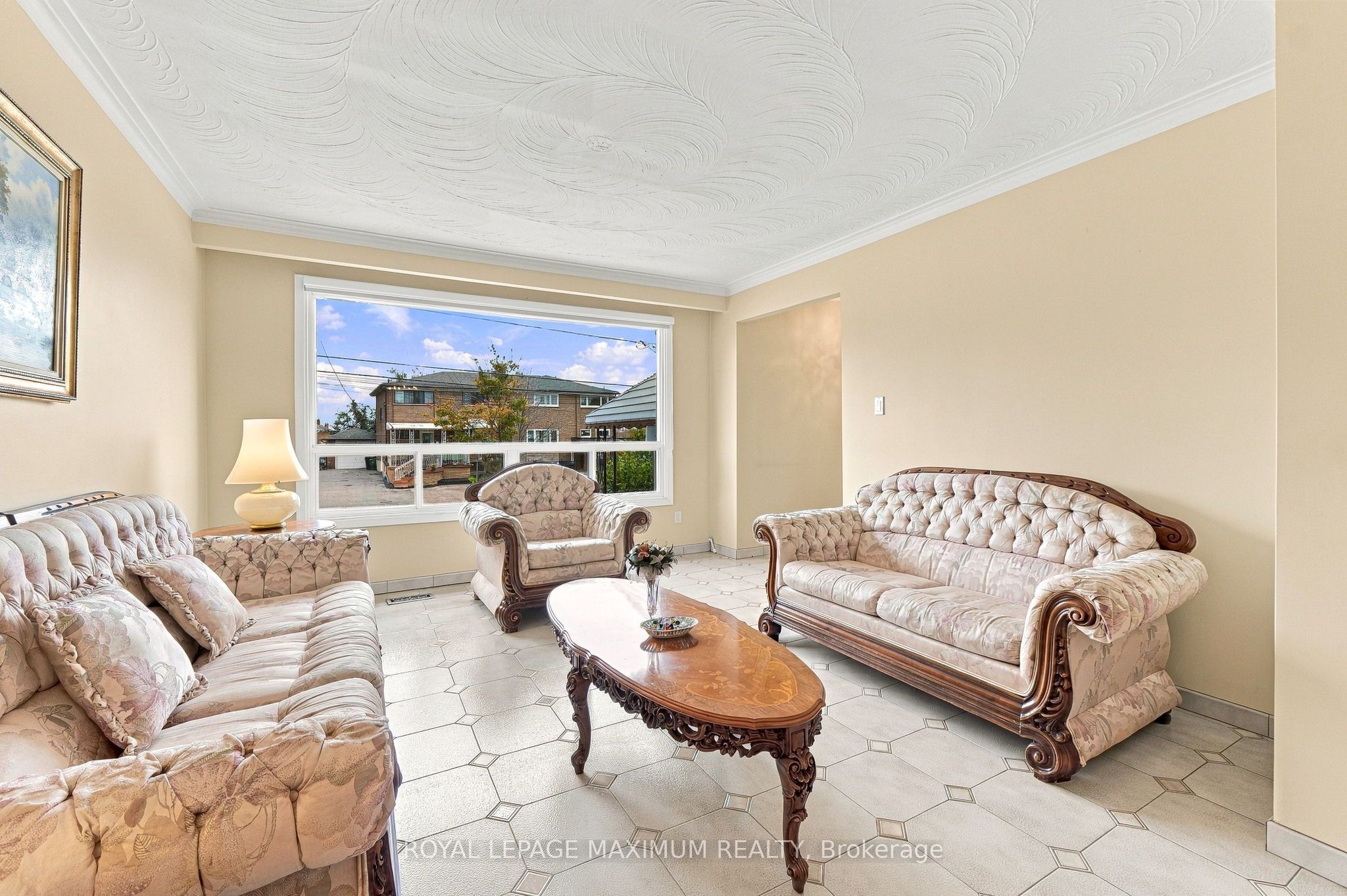 66 Spenvalley Drive Property Photo 13