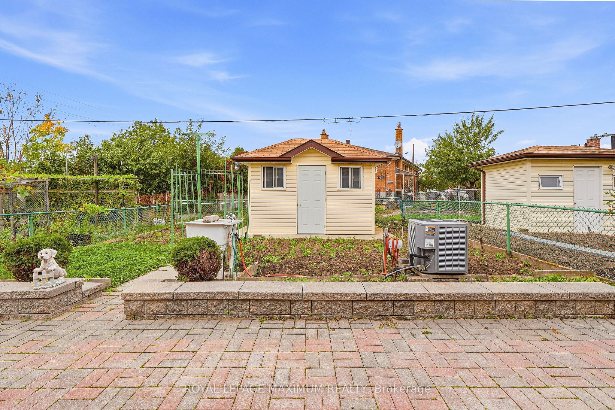 66 Spenvalley Drive Property Photo 39