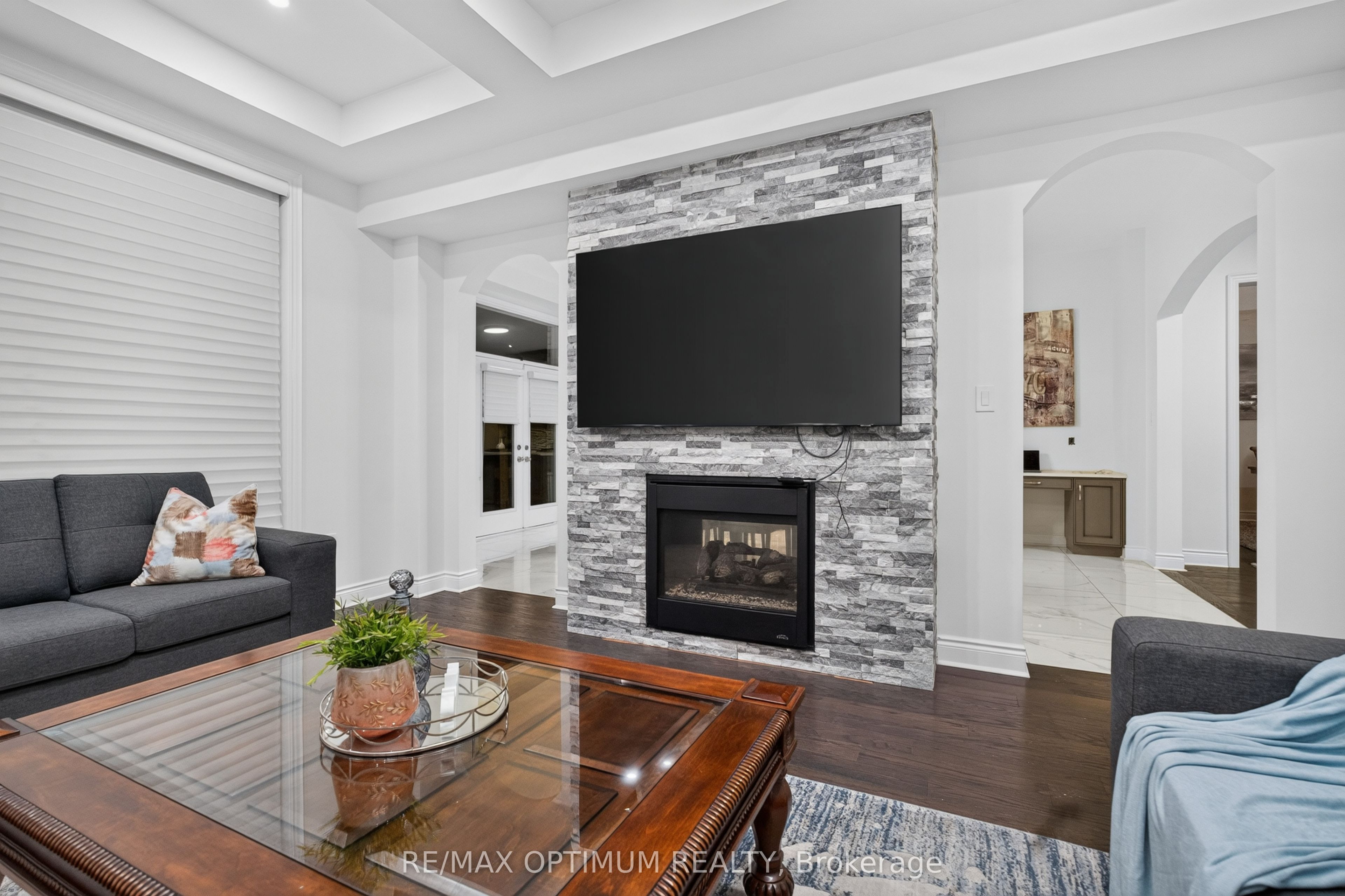49 Elbern Markell Drive Property Photo 15