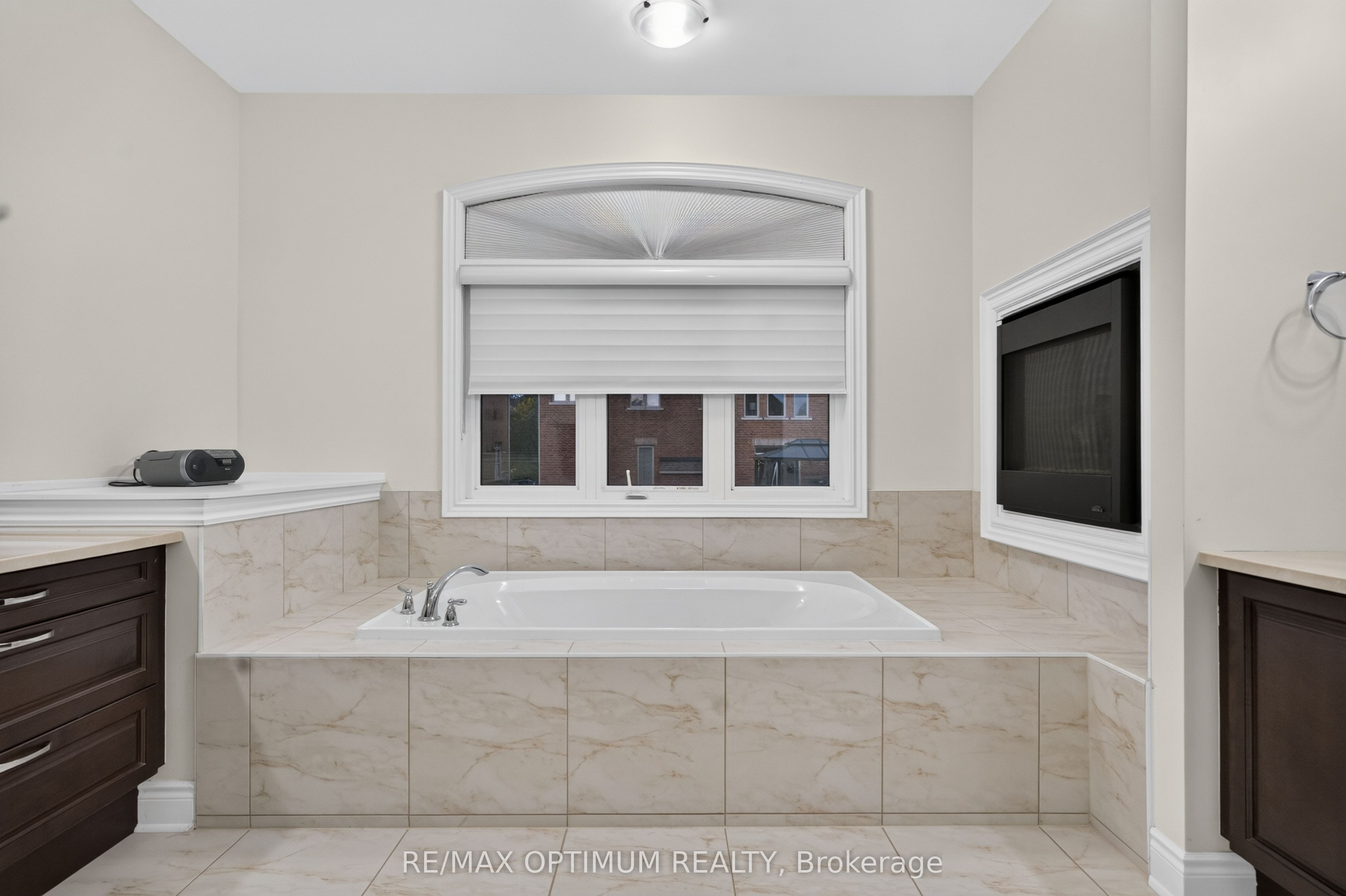 49 Elbern Markell Drive Property Photo 25