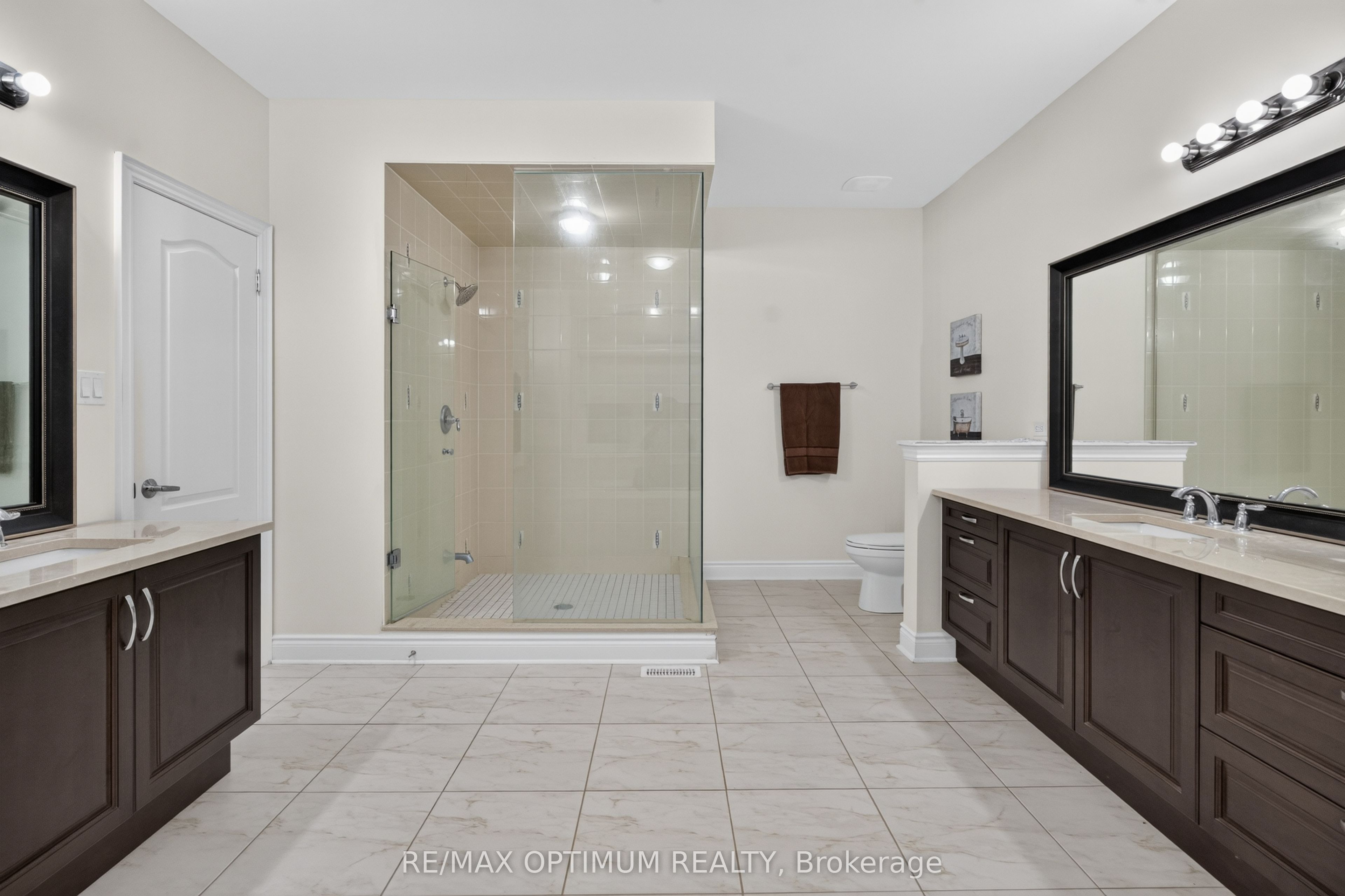 49 Elbern Markell Drive Property Photo 26