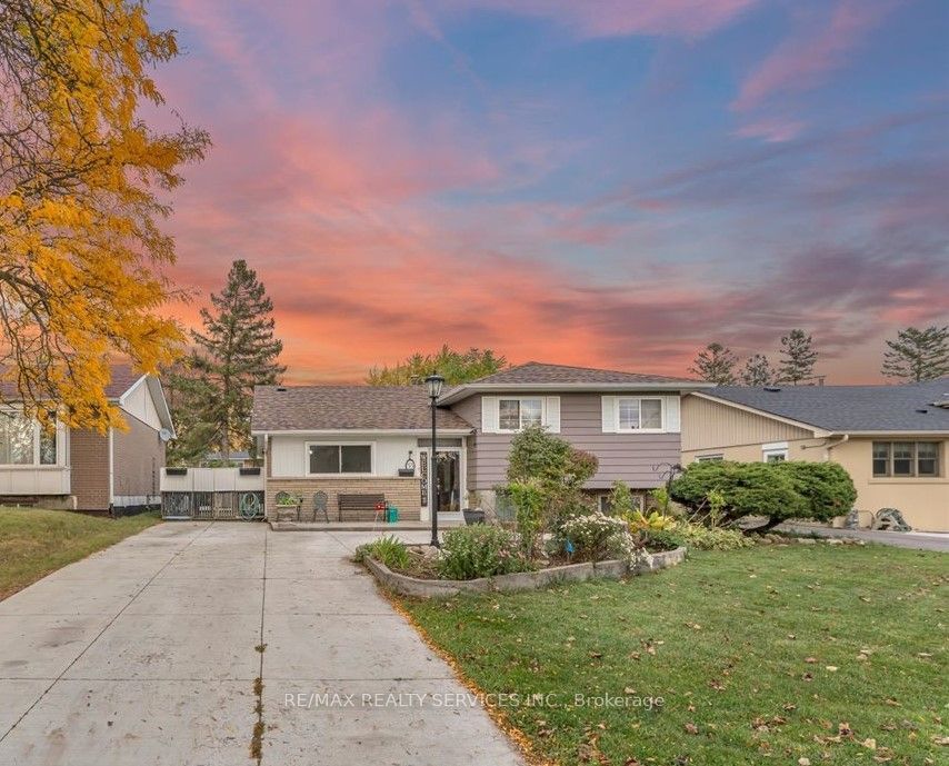 53 Windermere Court