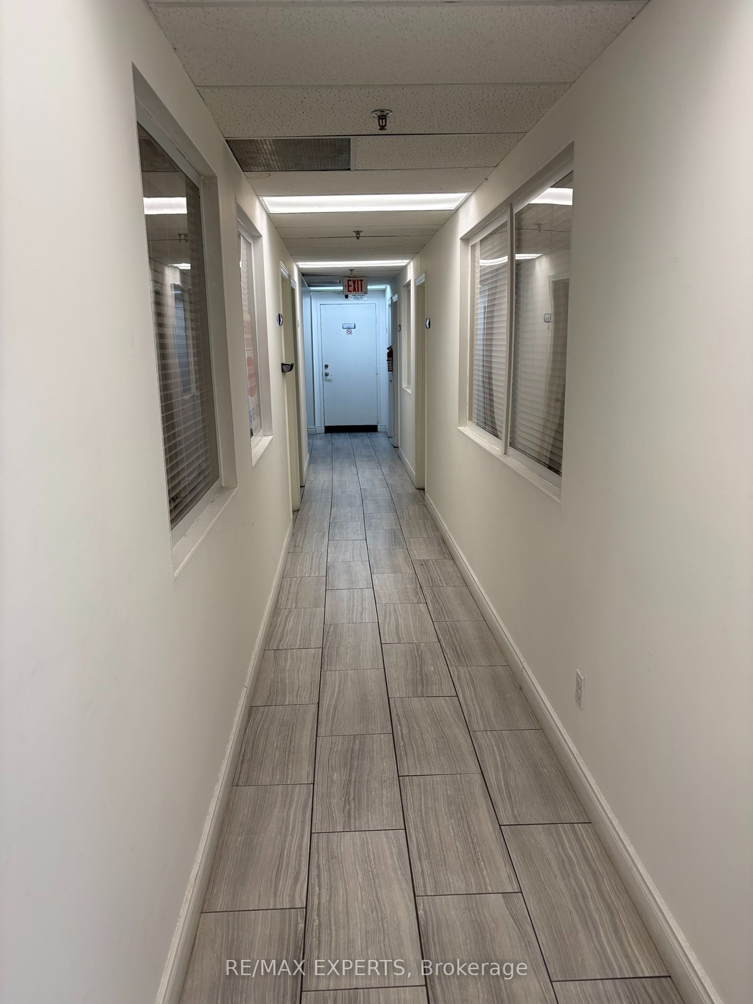 1270 Finch Avenue W Suite 205 Property Photo 12