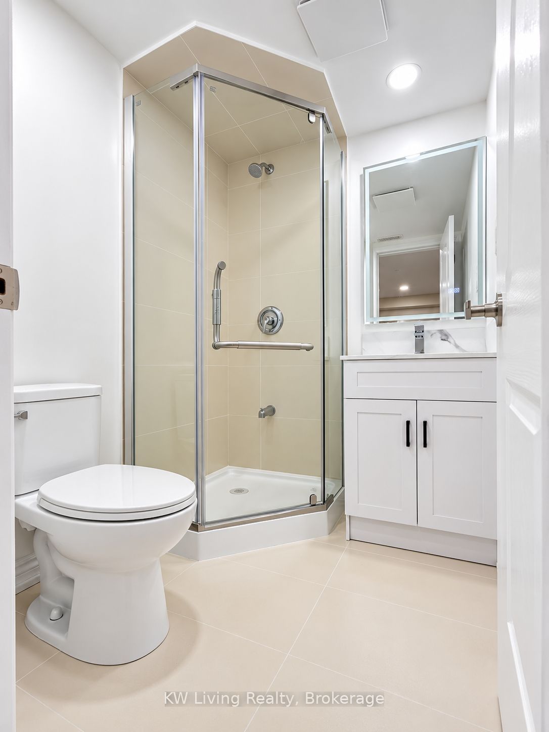 21 Plentywood Drive Property Photo 11