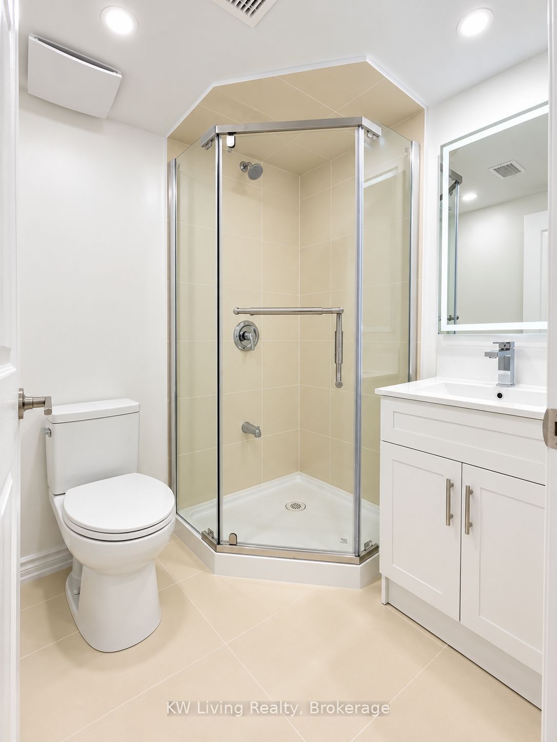 21 Plentywood Drive Property Photo 12