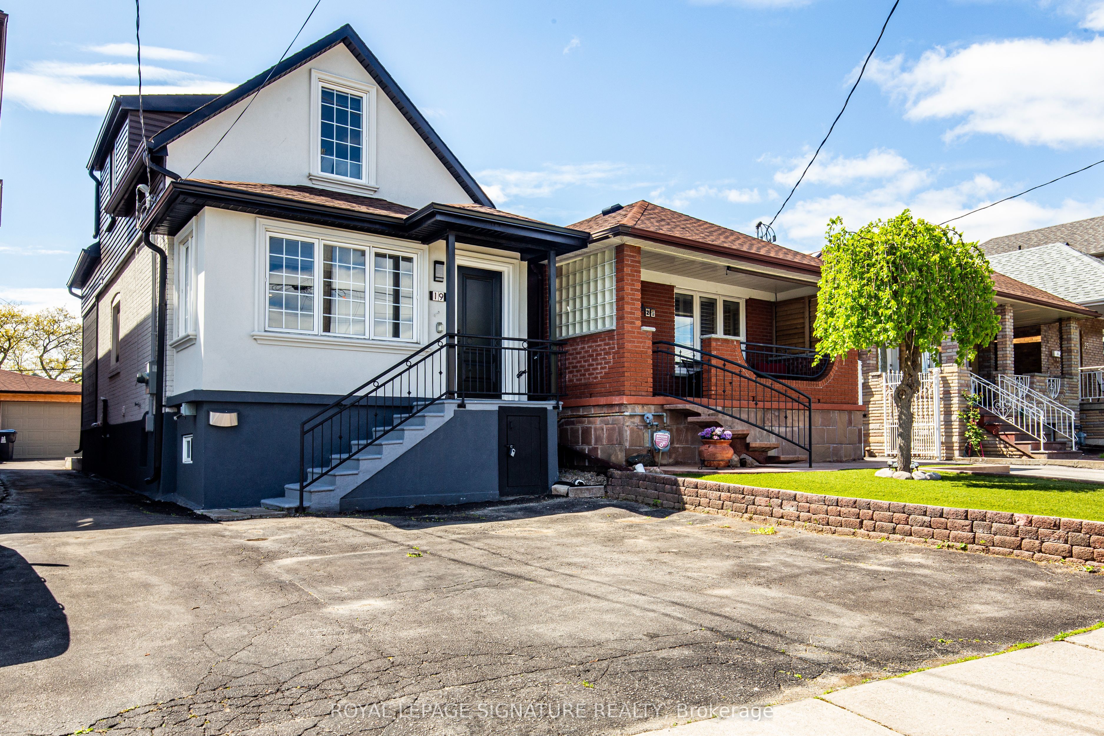 19 Schell Avenue Property Photo 1
