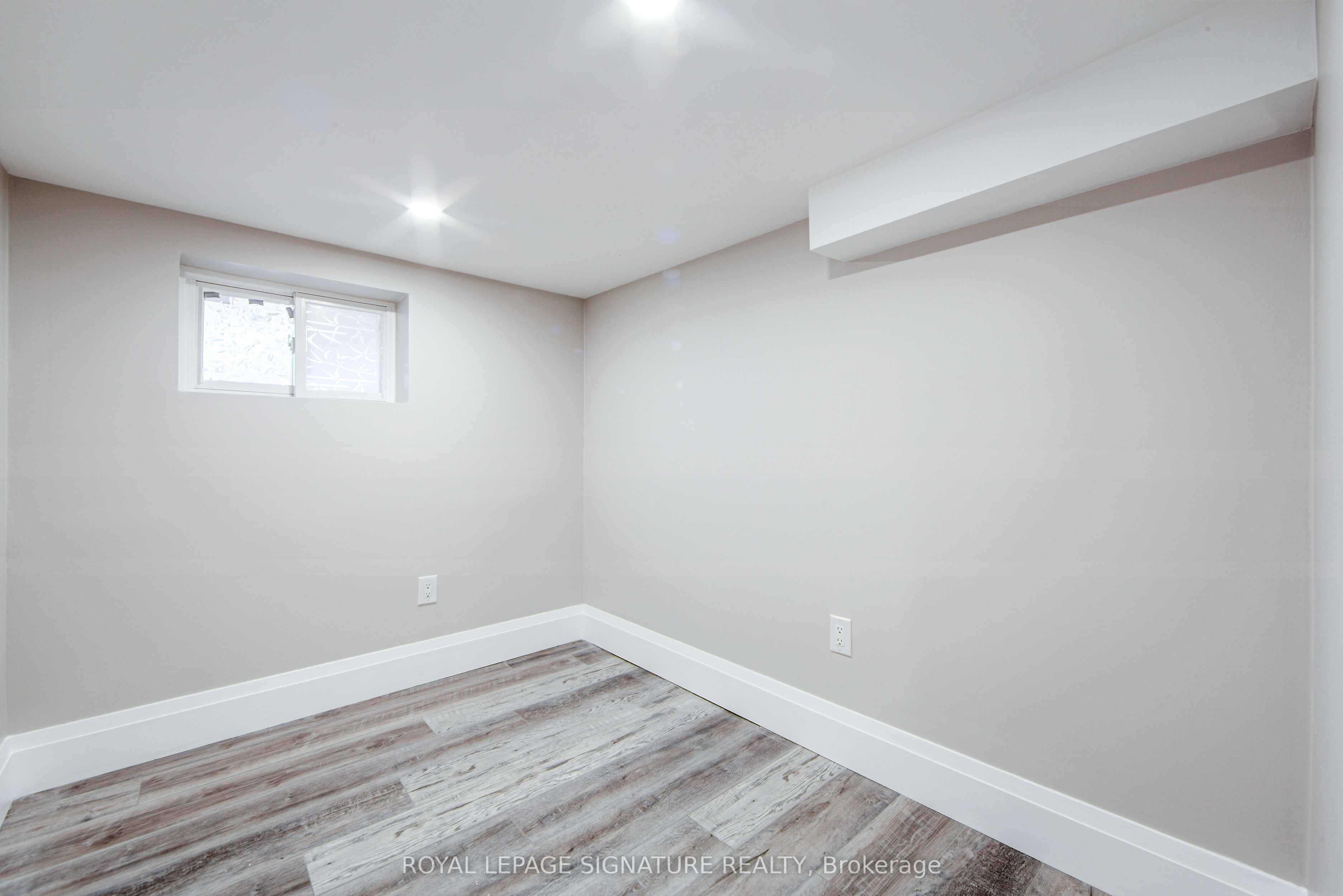 19 Schell Avenue Property Photo 25