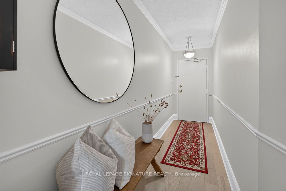 1515 Lakeshore Road 1708 Property Photo 4