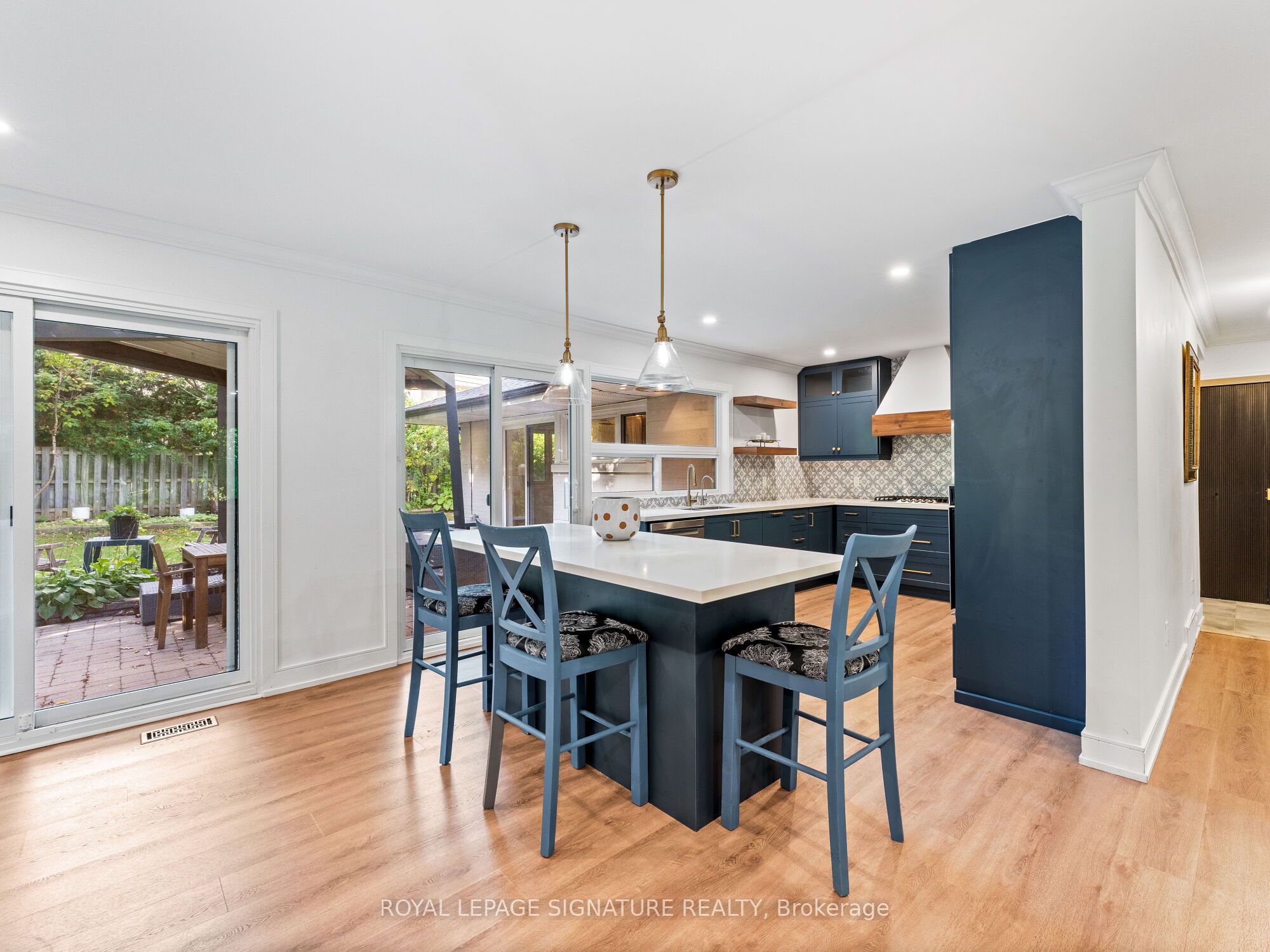 1620 Islington Avenue Property Photo 9
