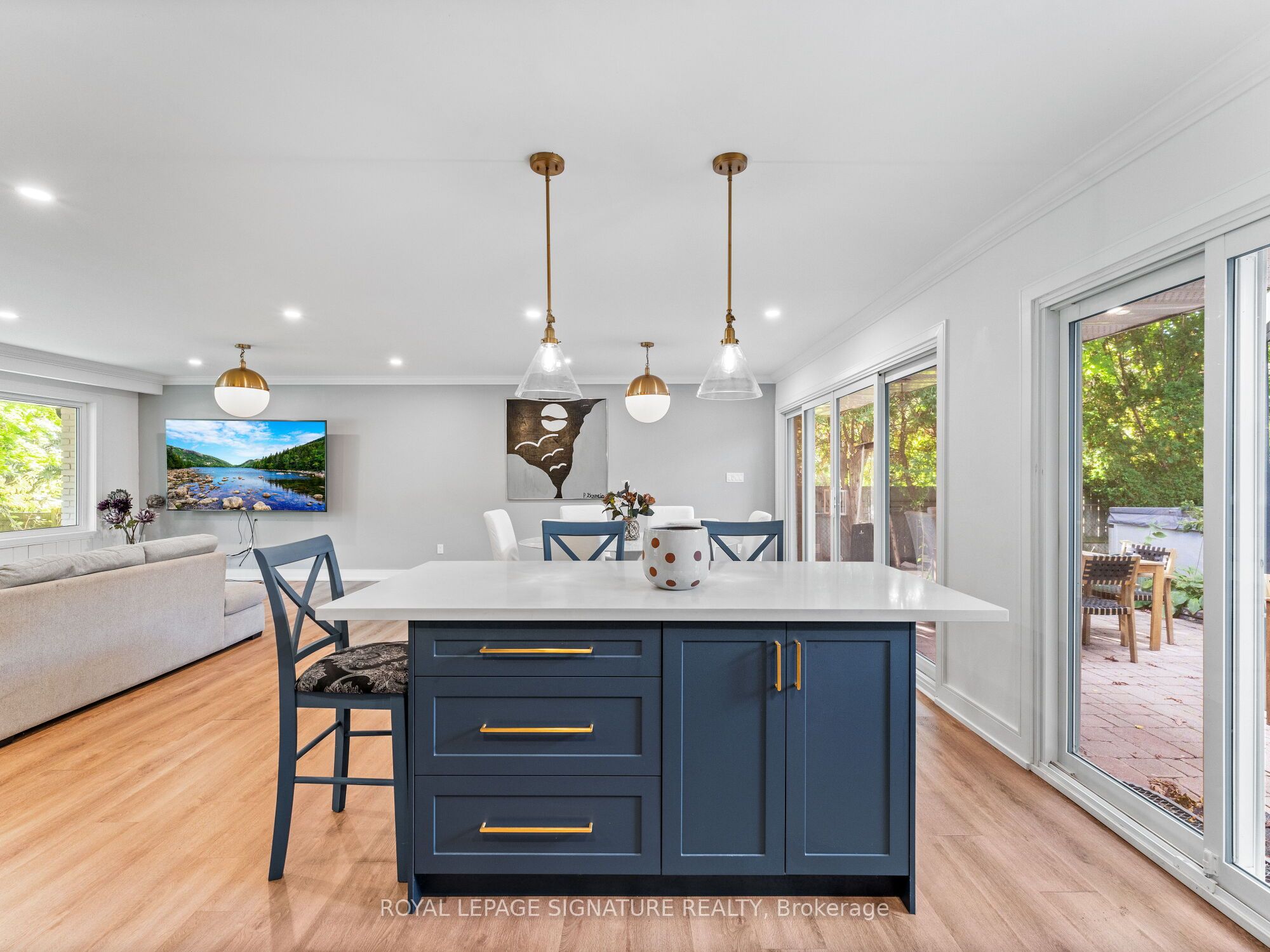 1620 Islington Avenue Property Photo 12