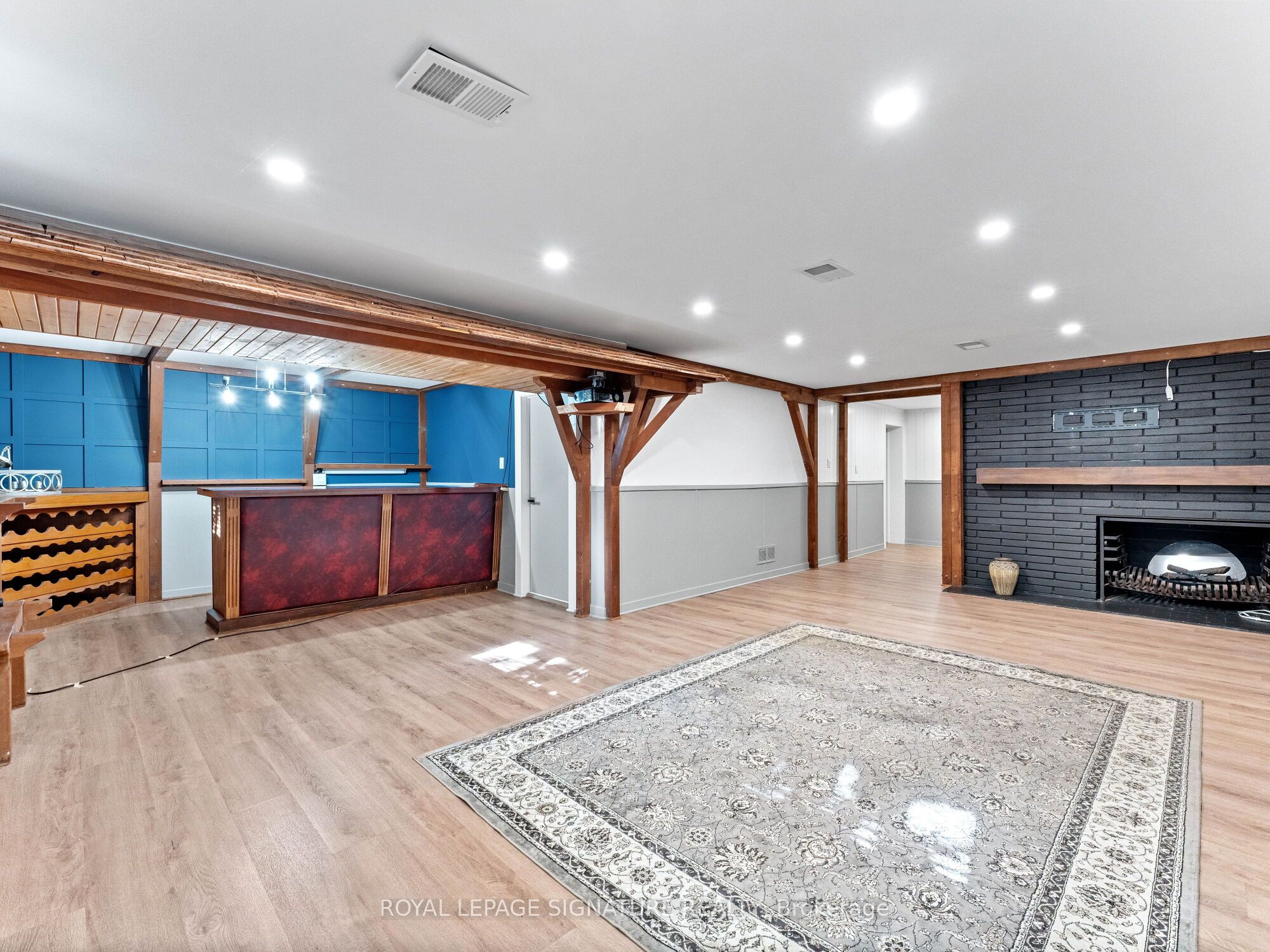 1620 Islington Avenue Property Photo 27