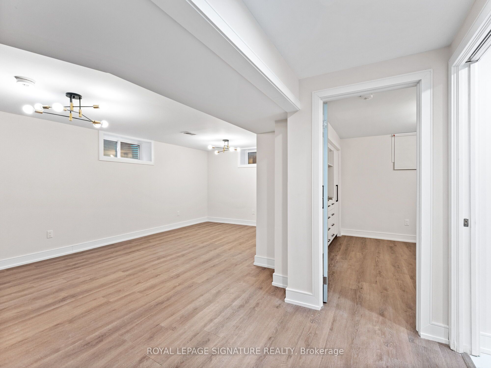 1620 Islington Avenue Property Photo 32