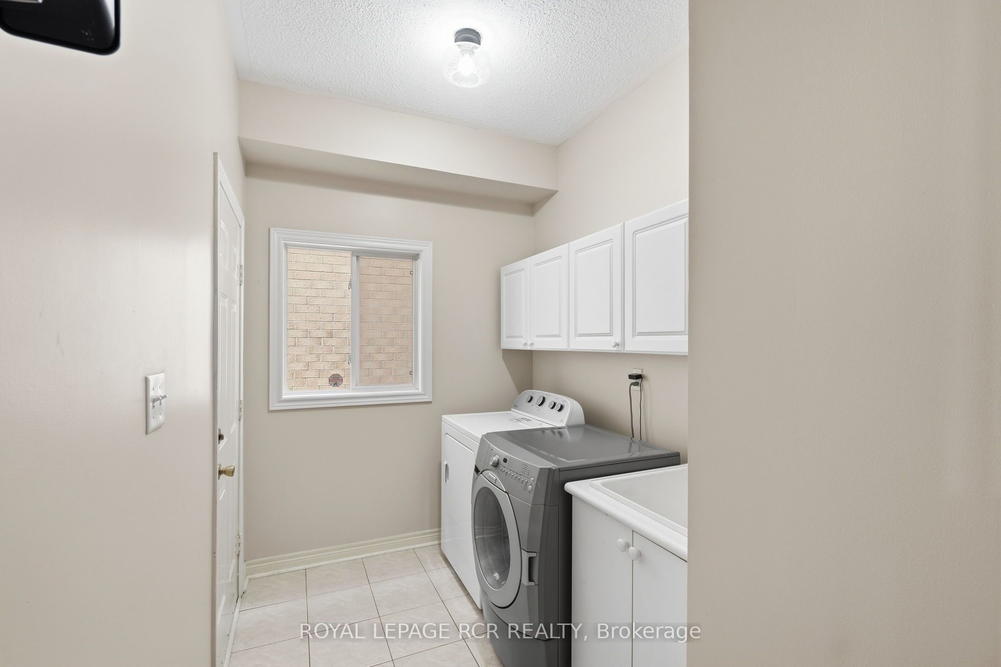 21 Cedargrove Road Property Photo 15
