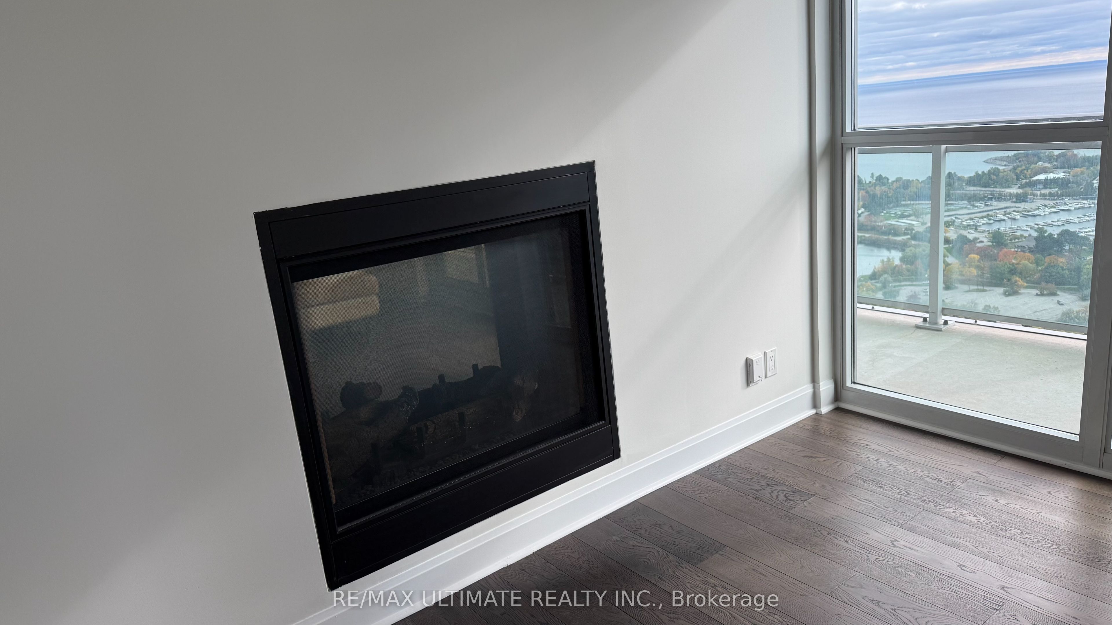 33 Shore Breeze Drive 3901 Property Photo 6