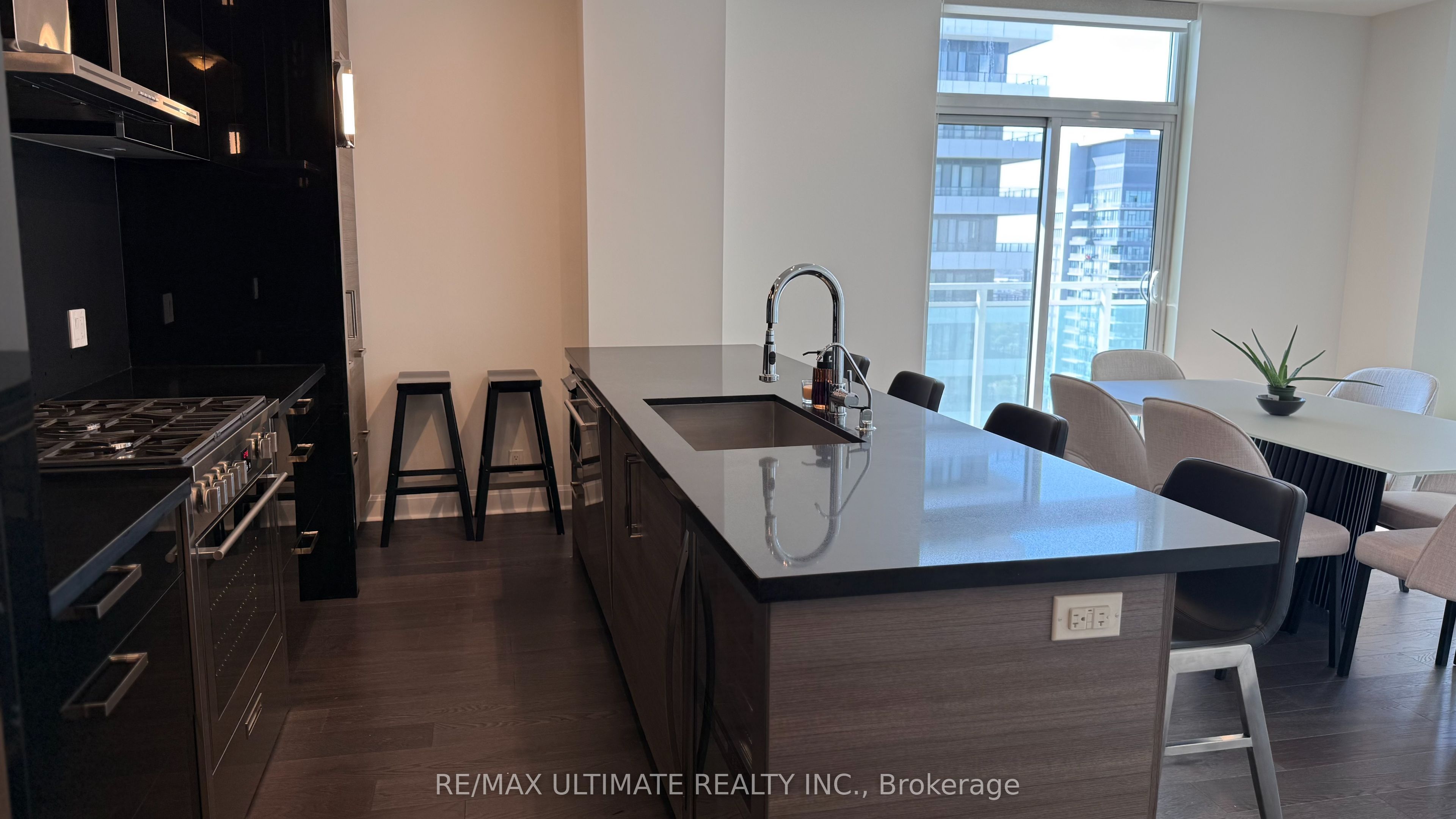 33 Shore Breeze Drive 3901 Property Photo 8