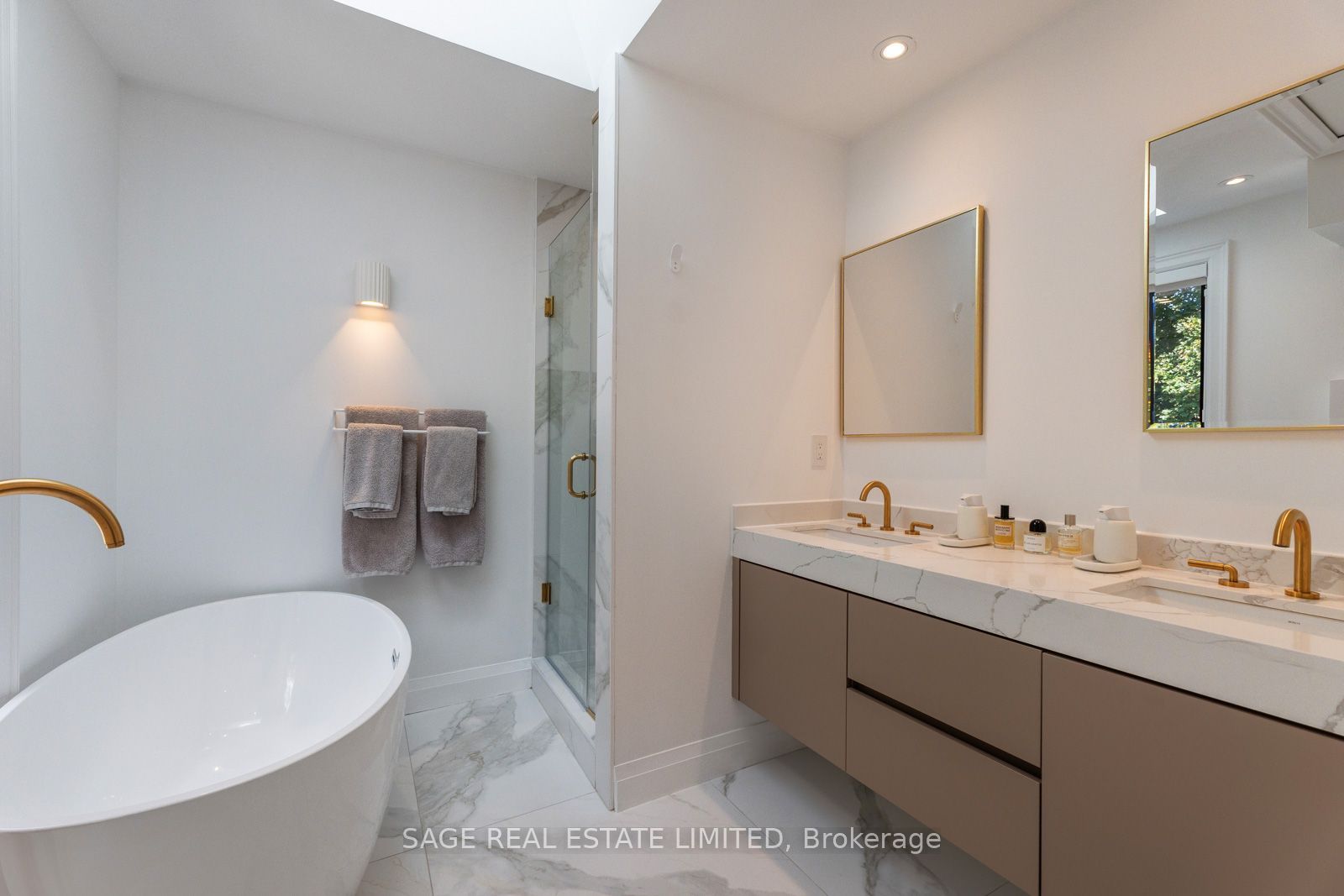 6 Westrose Avenue Property Photo 29