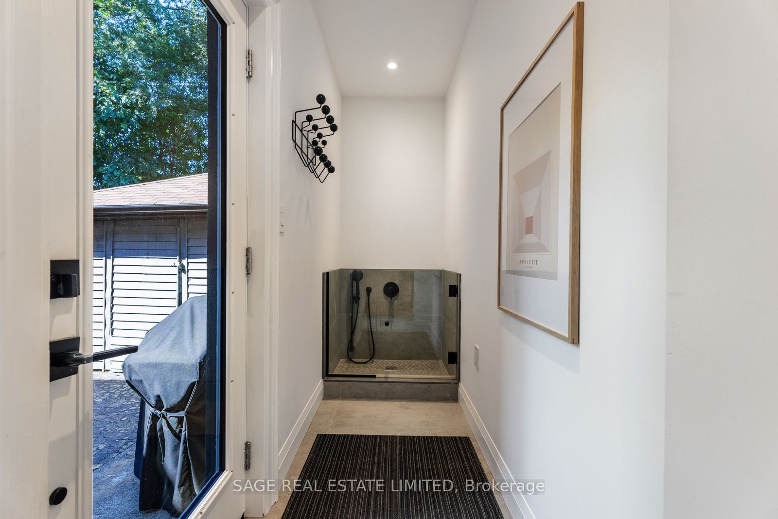 6 Westrose Avenue Property Photo 37