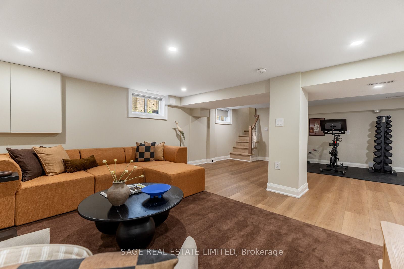 6 Westrose Avenue Property Photo 40