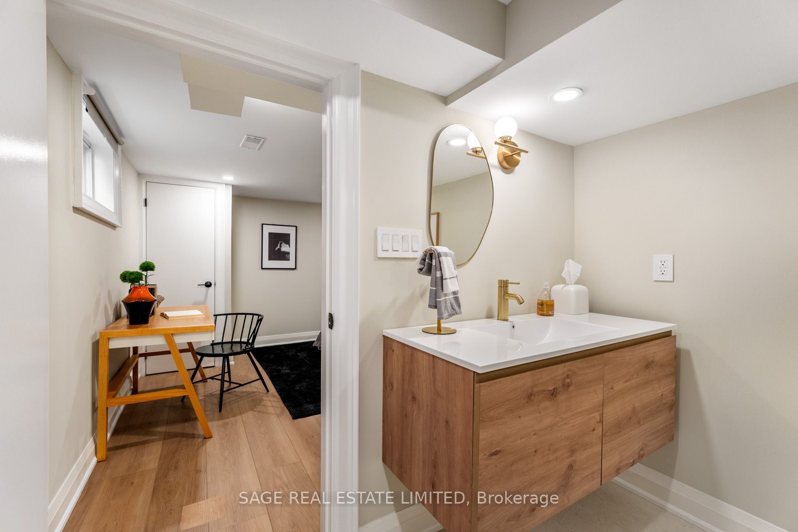6 Westrose Avenue Property Photo 43