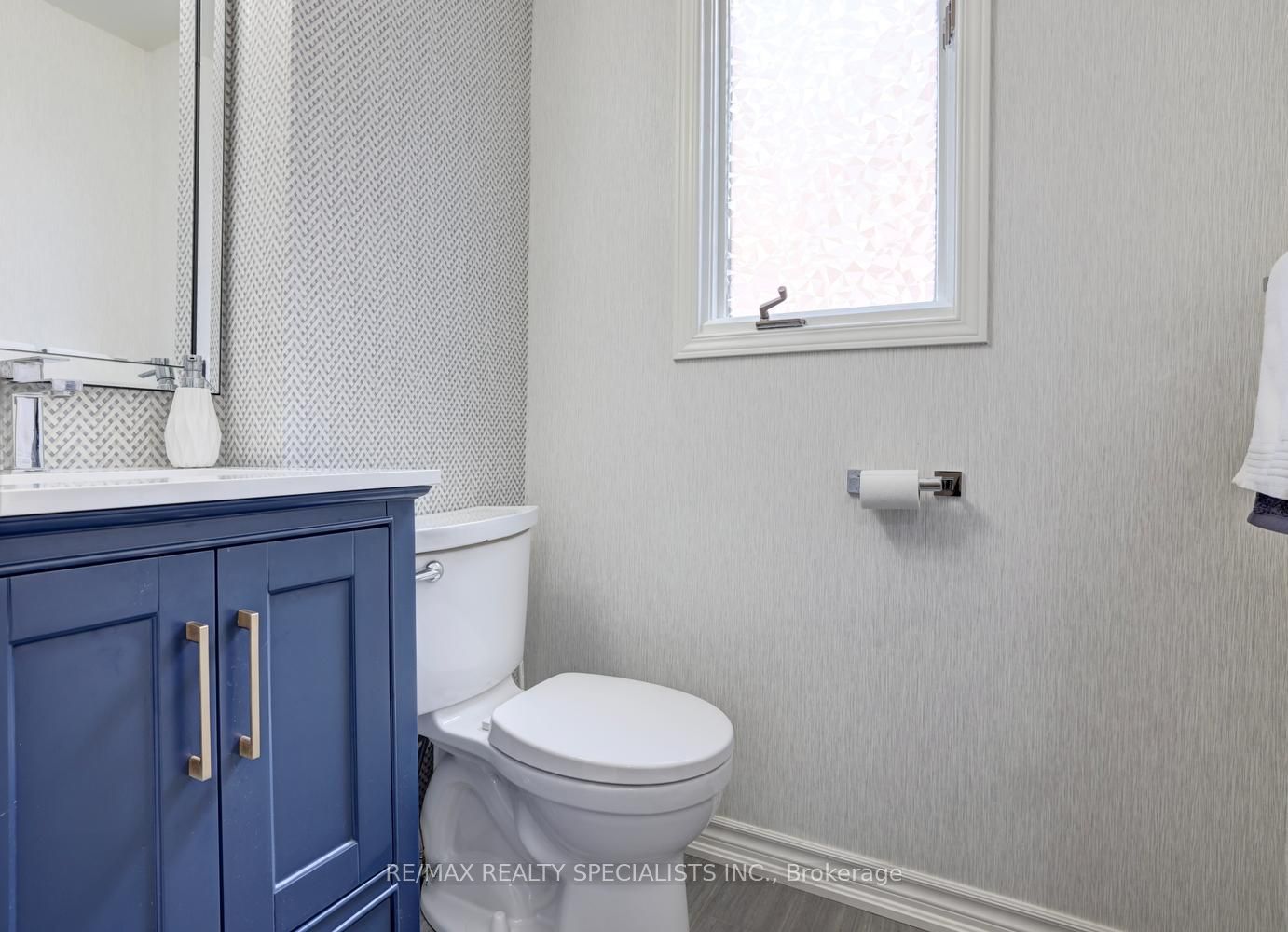 1027 Serdica Court Property Photo 14
