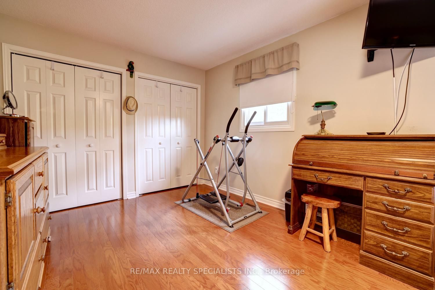 1027 Serdica Court Property Photo 16