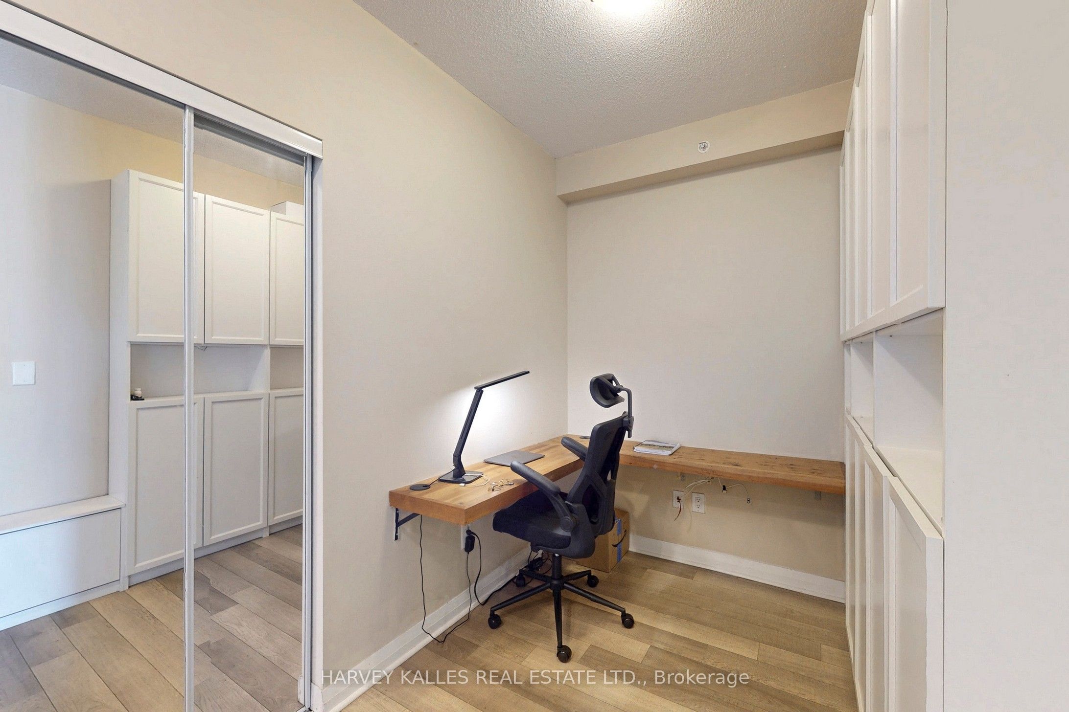 5033 Four Springs Avenue 2115 Property Photo 27