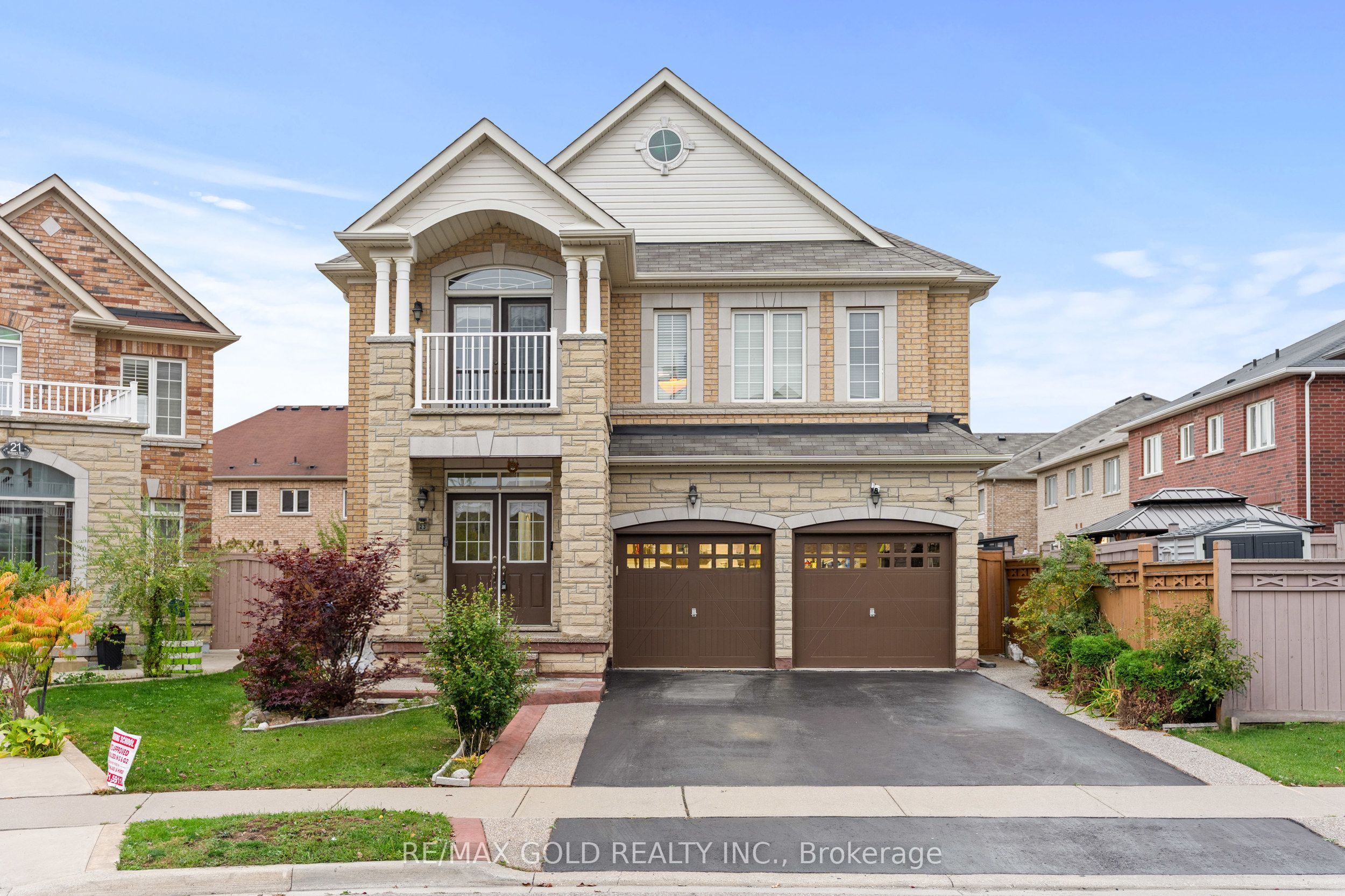 23 Wellpark Way Property Photo 1