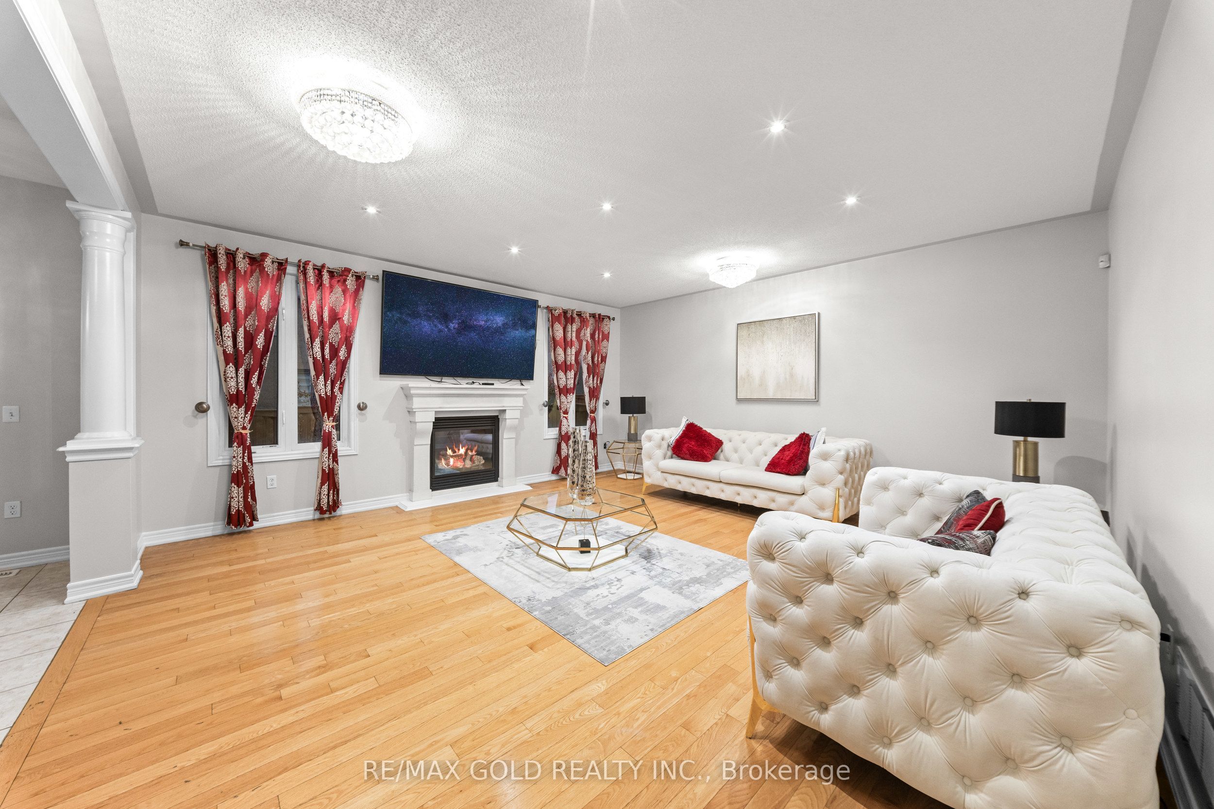23 Wellpark Way Property Photo 10