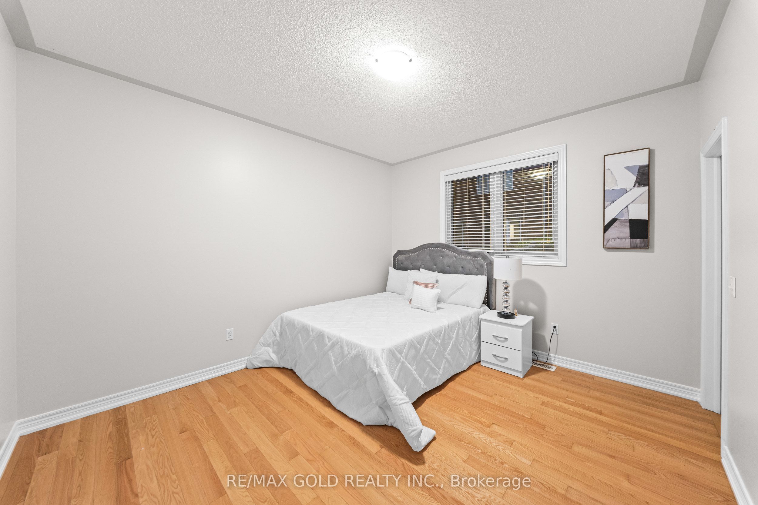 23 Wellpark Way Property Photo 18