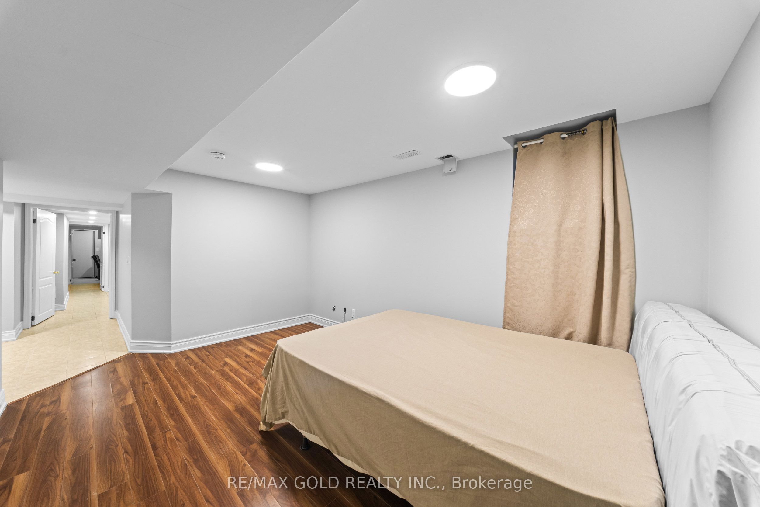 23 Wellpark Way Property Photo 29