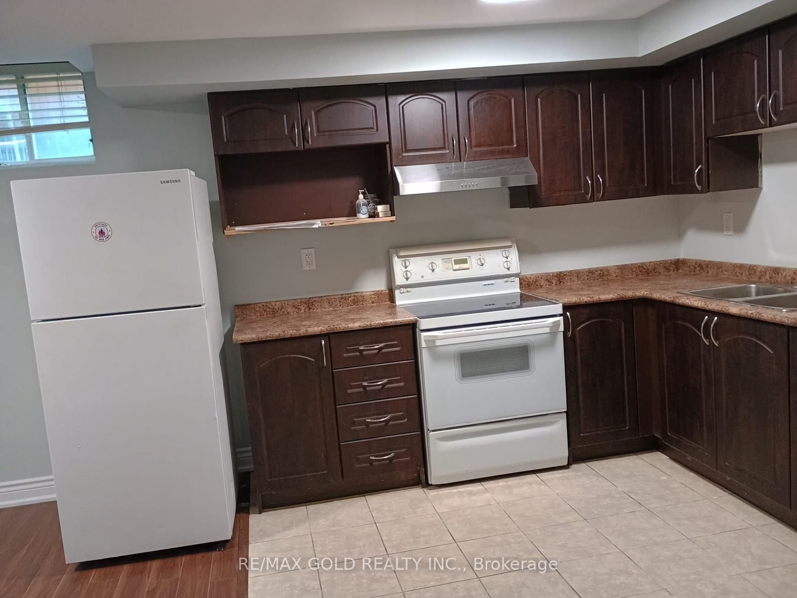 23 Wellpark Way Property Photo 35