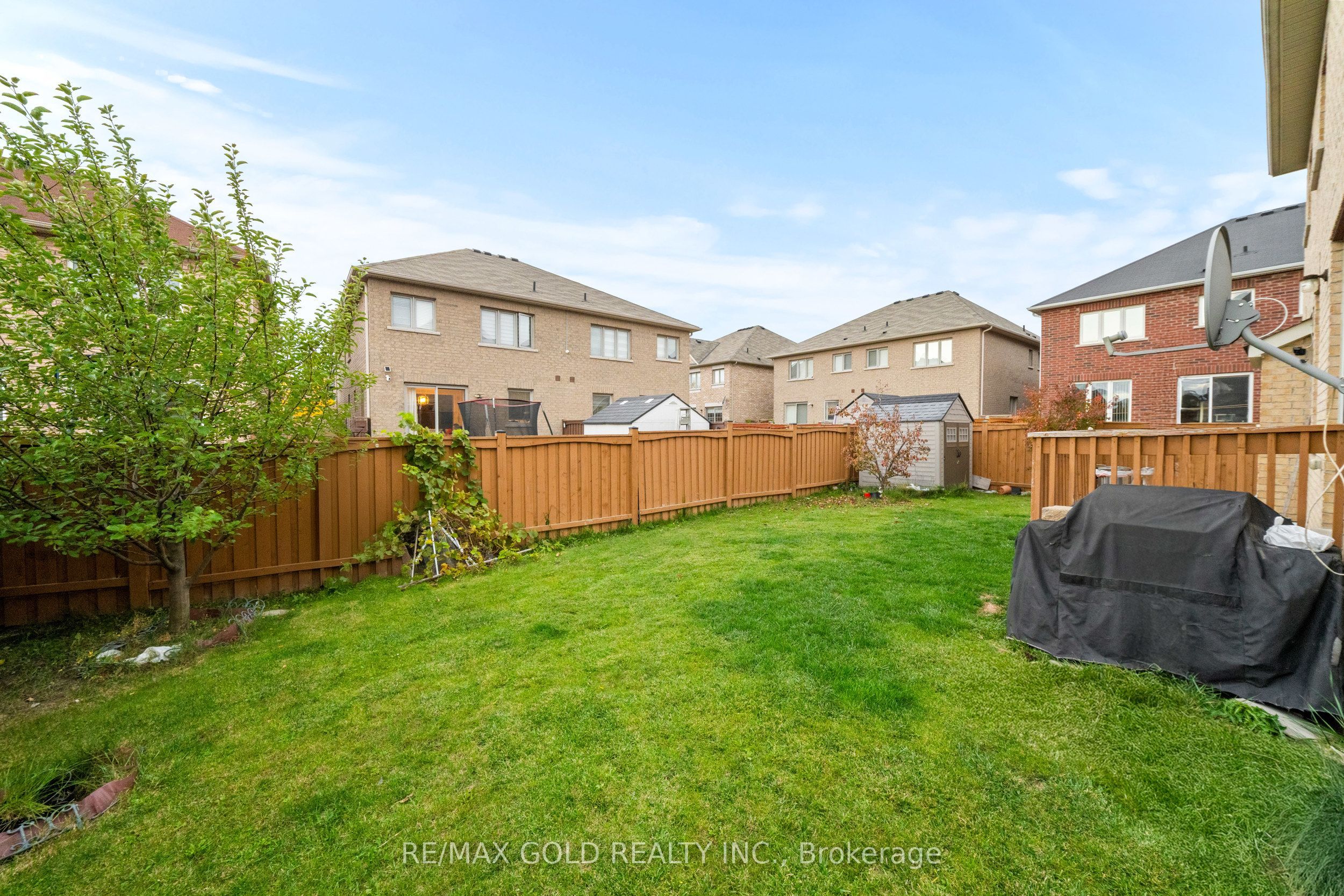 23 Wellpark Way Property Photo 40