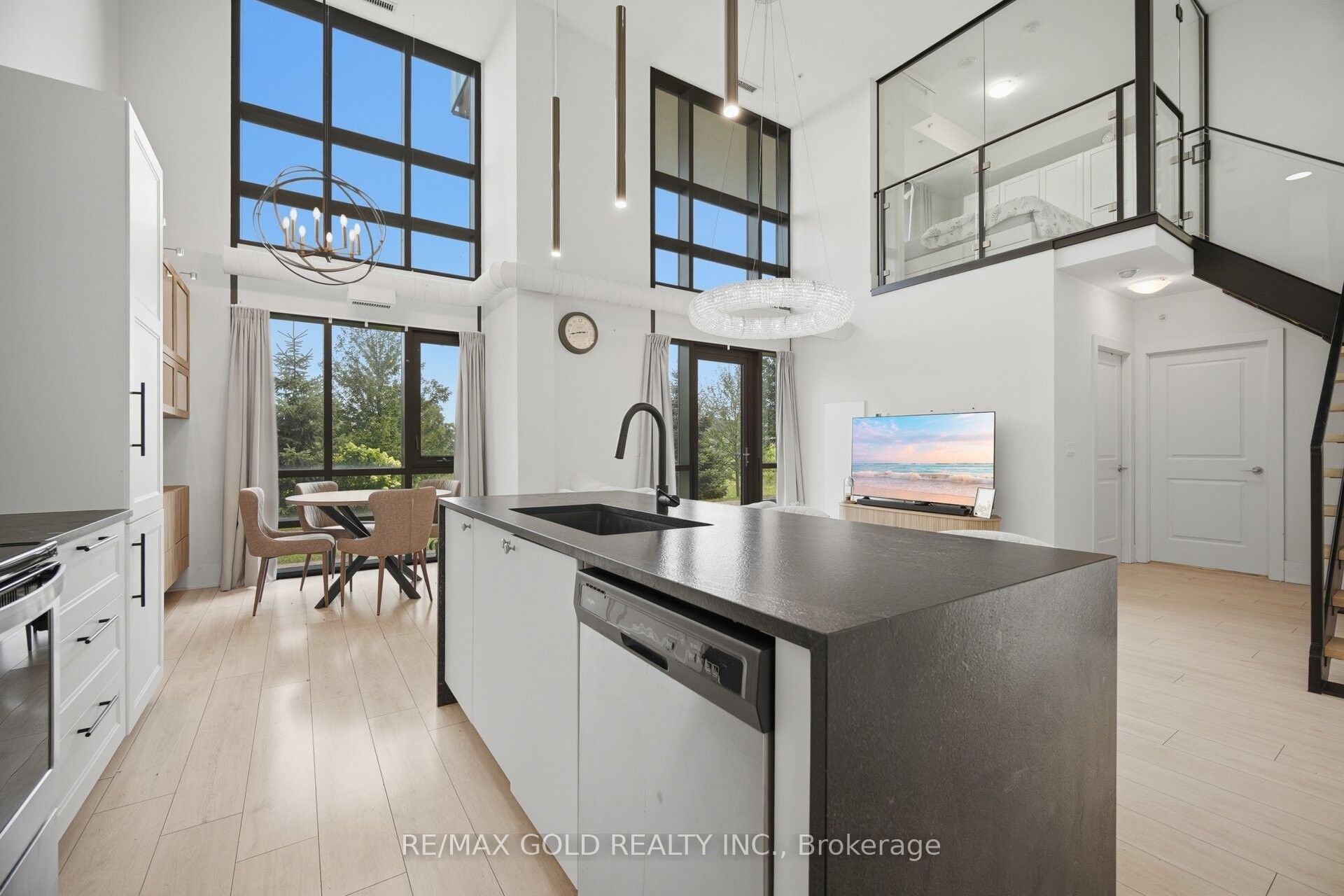 65 Yorkland Boulevard 111 Property Photo 10