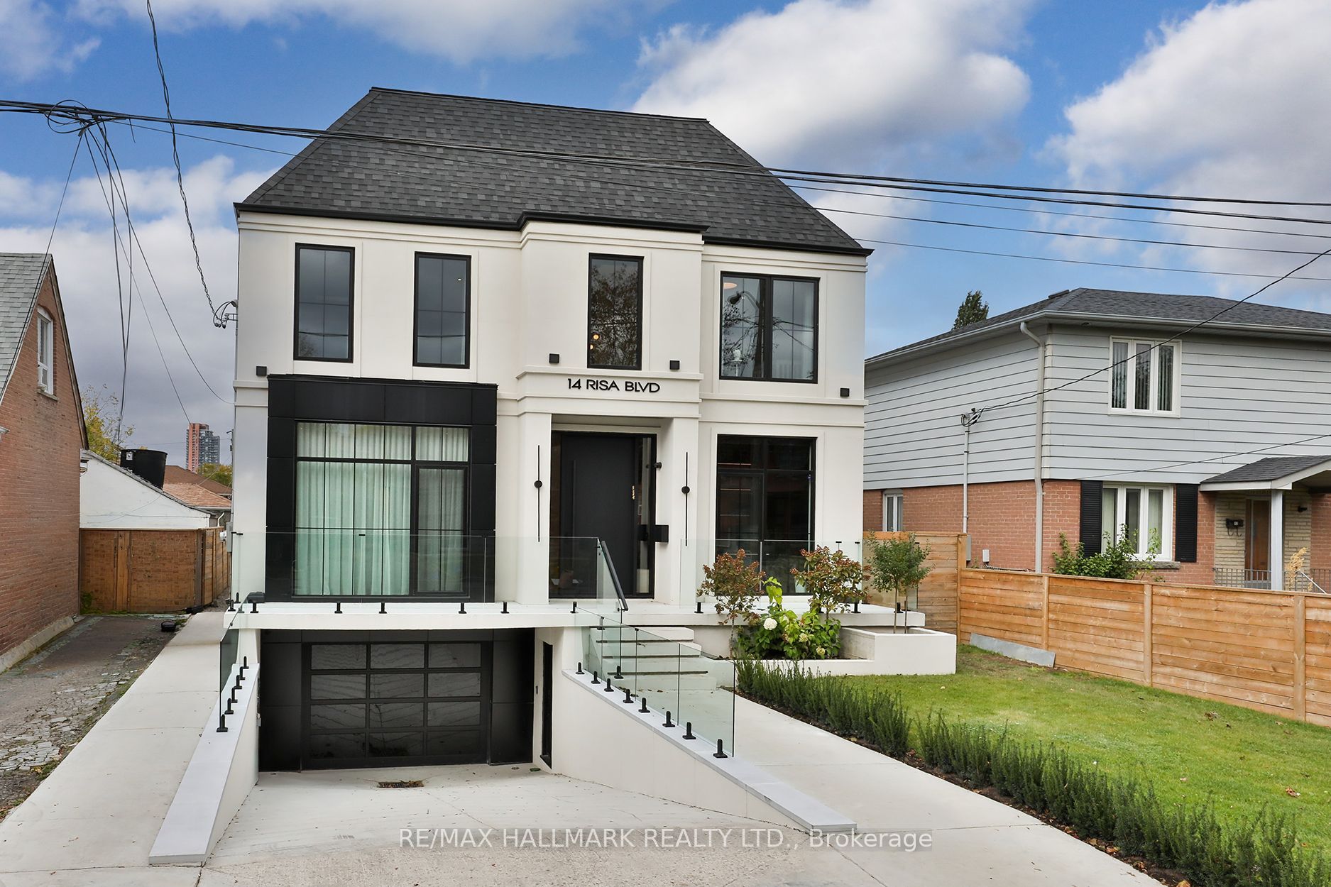 14 Risa Boulevard