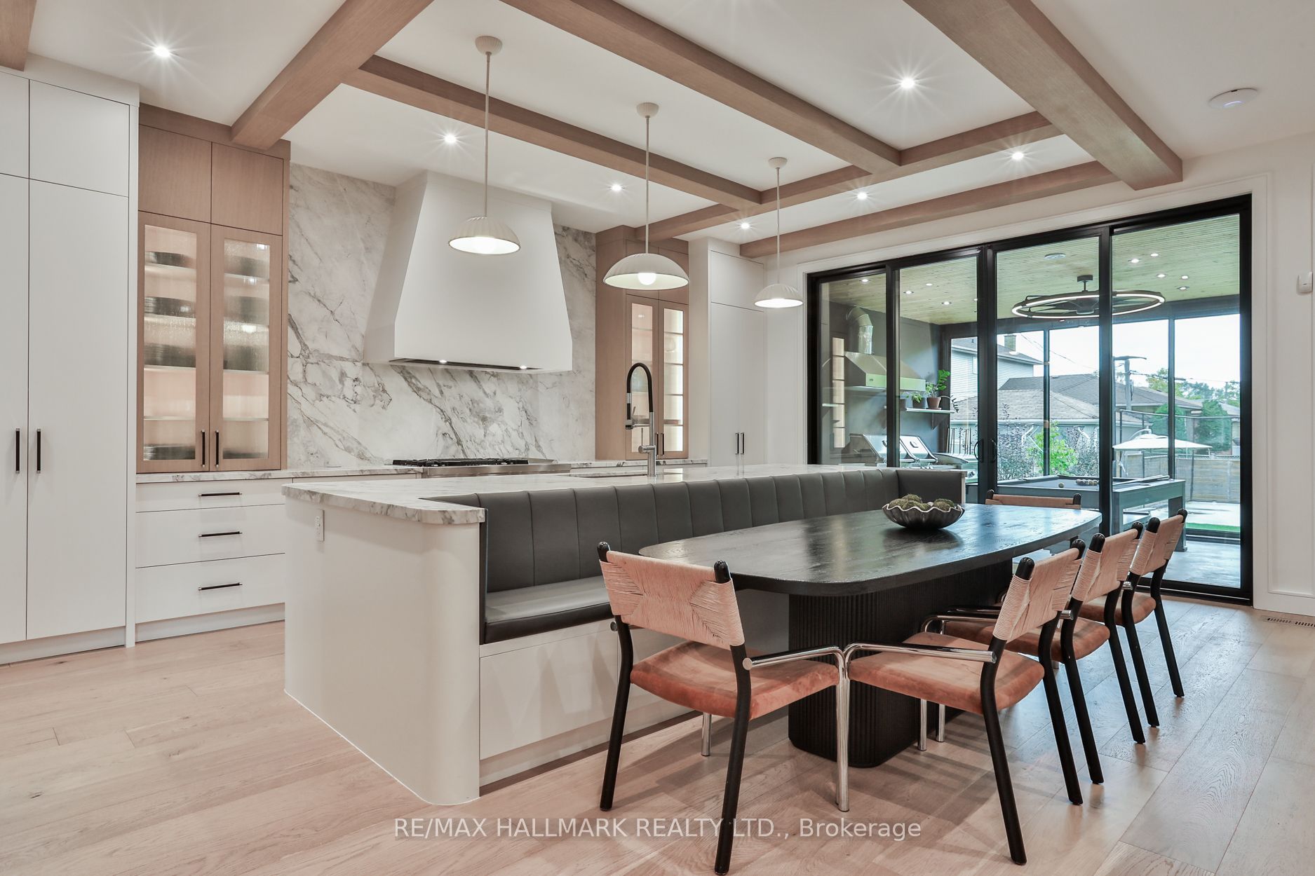 14 Risa Boulevard Property Photo 16