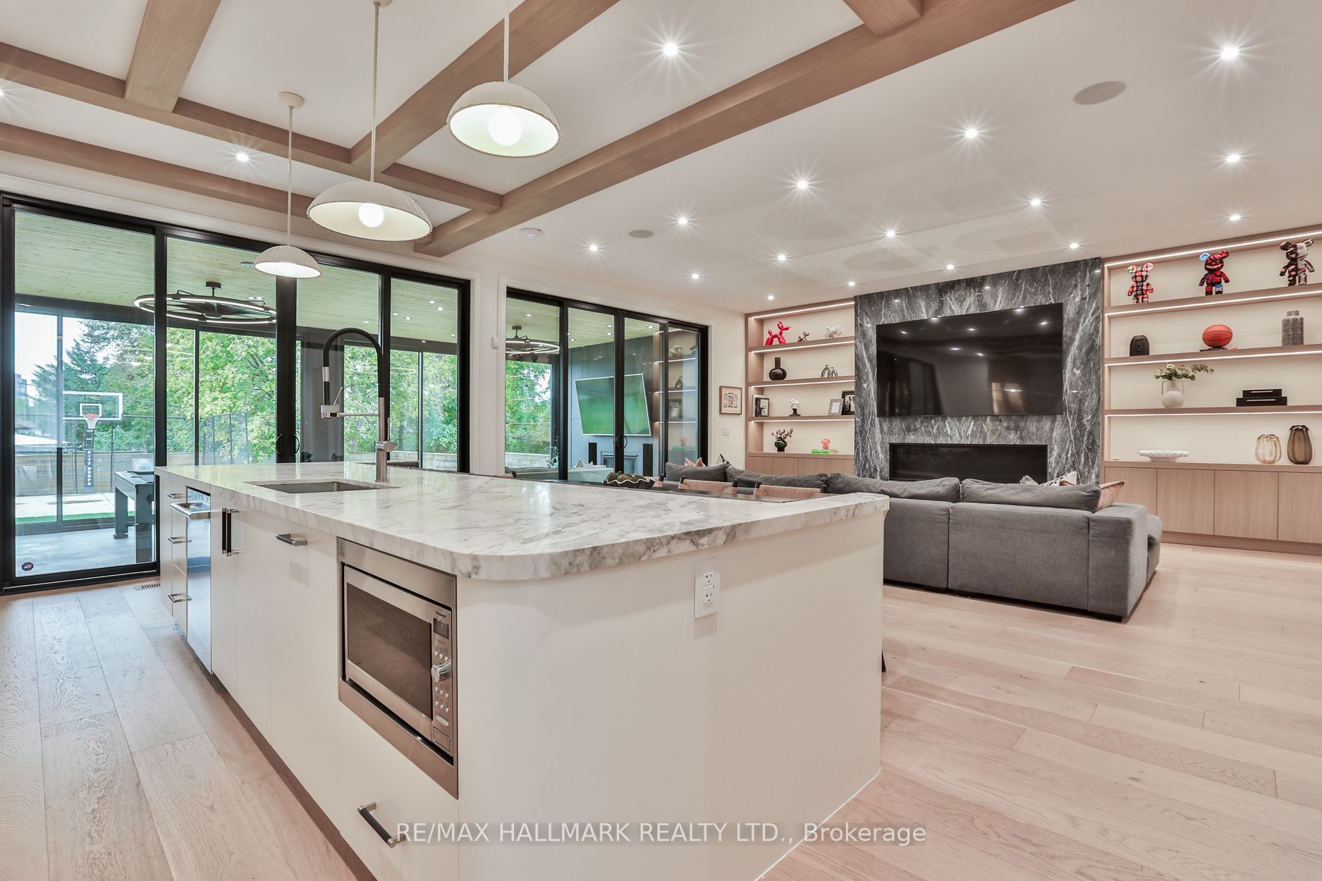 14 Risa Boulevard Property Photo 21