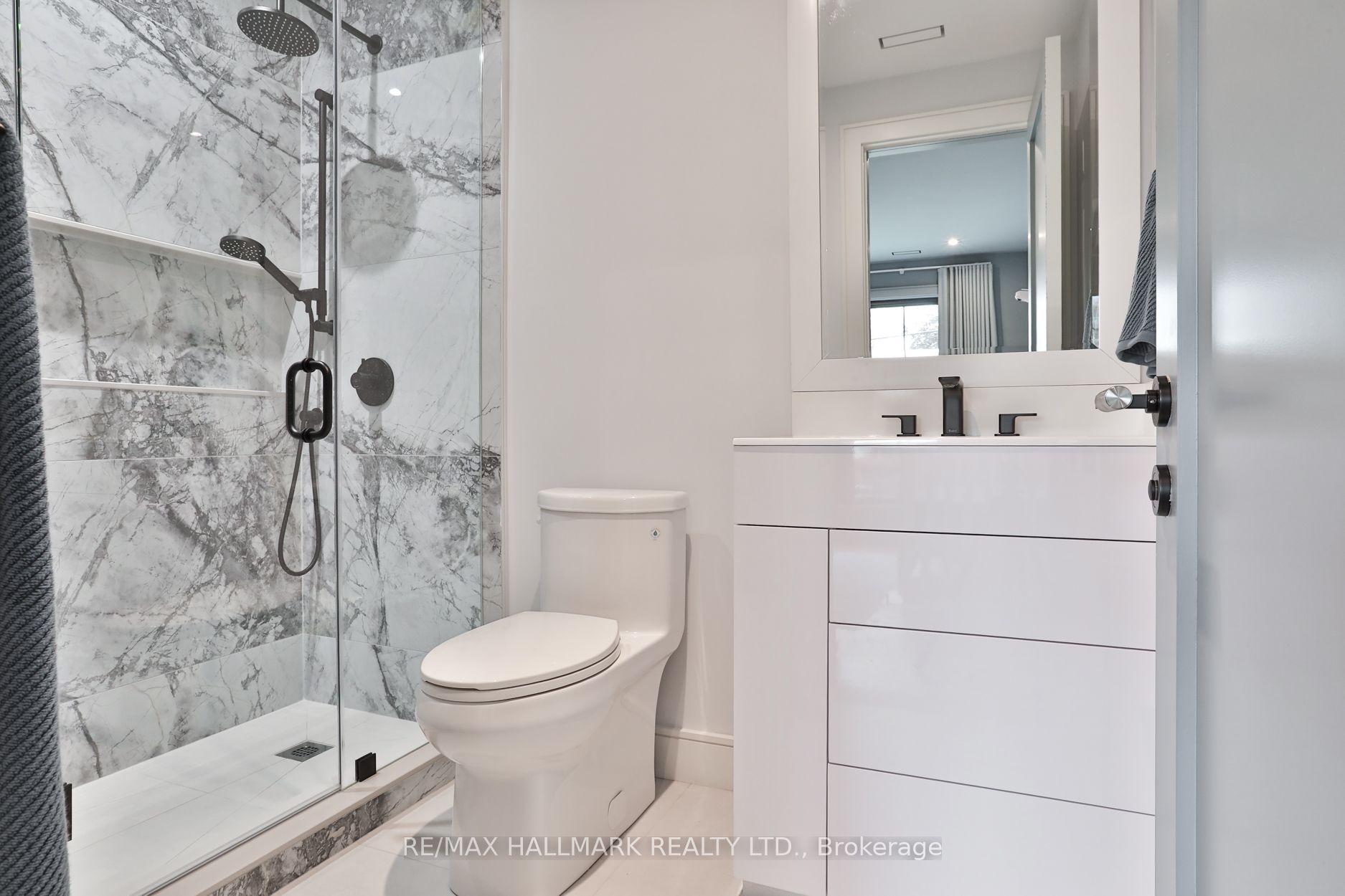 14 Risa Boulevard Property Photo 35