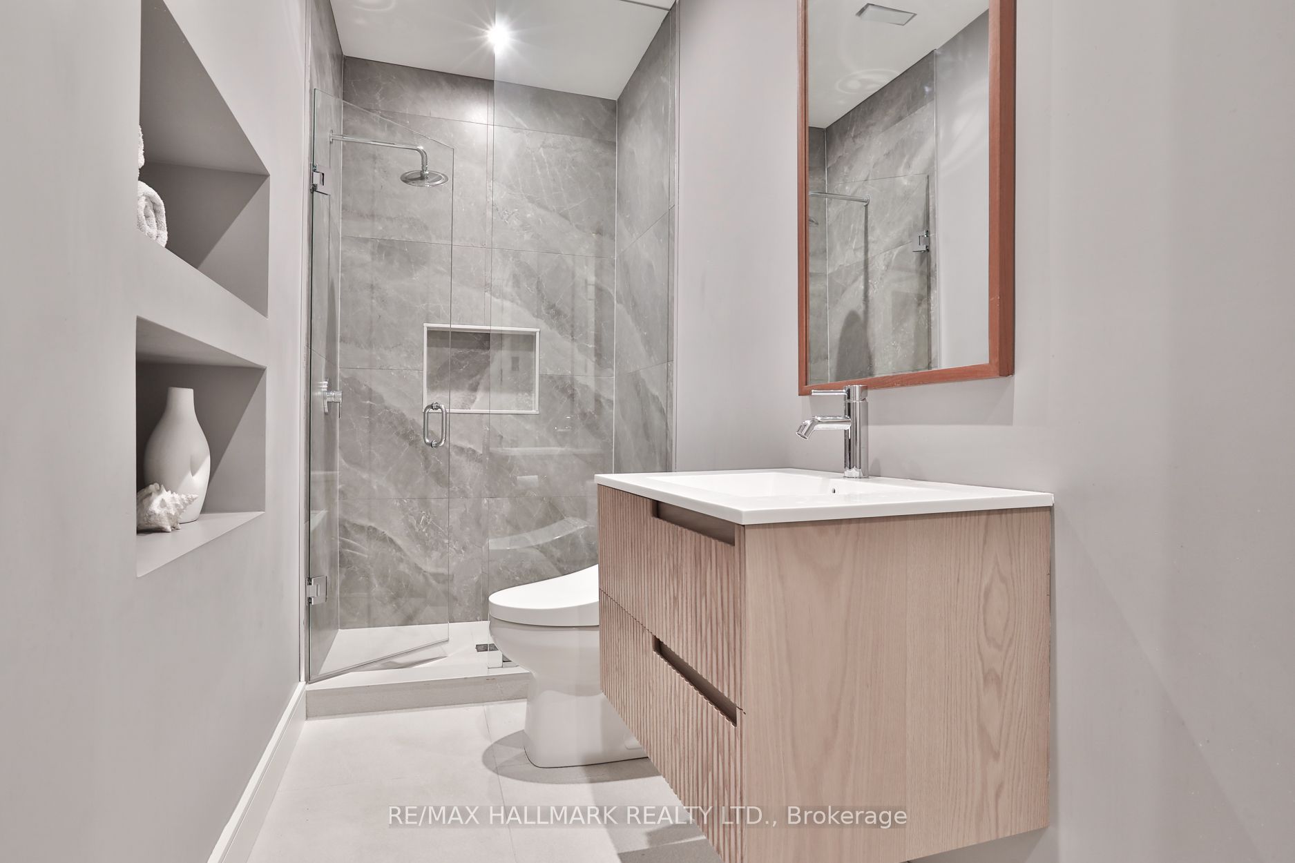 14 Risa Boulevard Property Photo 45