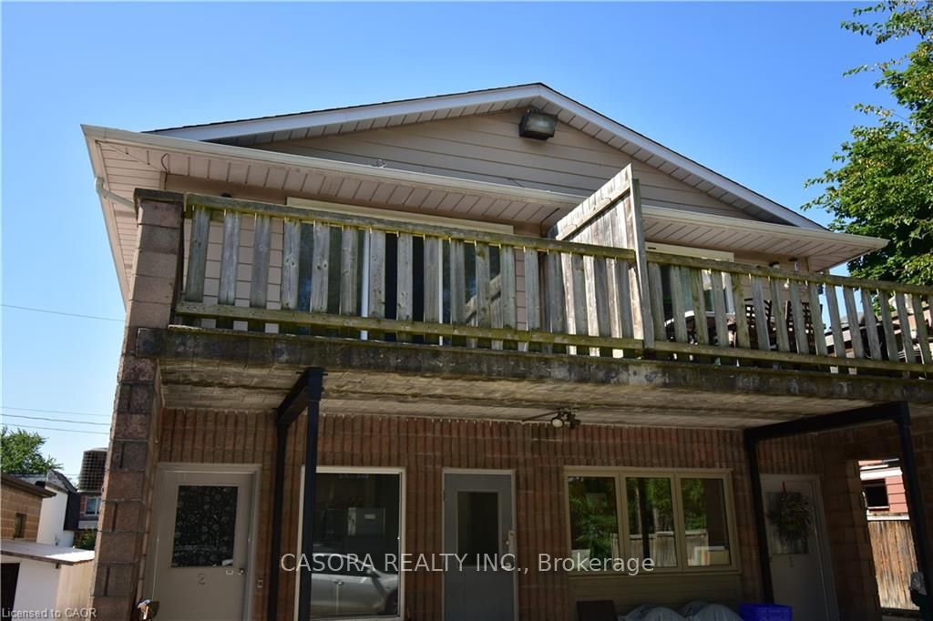 1025 Waterdown Road Property Photo 11