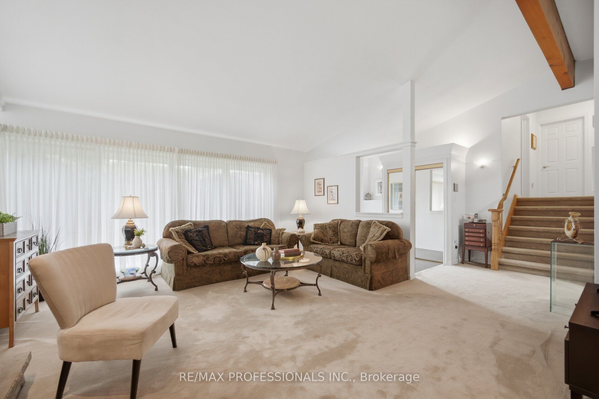 9 Humber Ridge Drive Property Photo 7