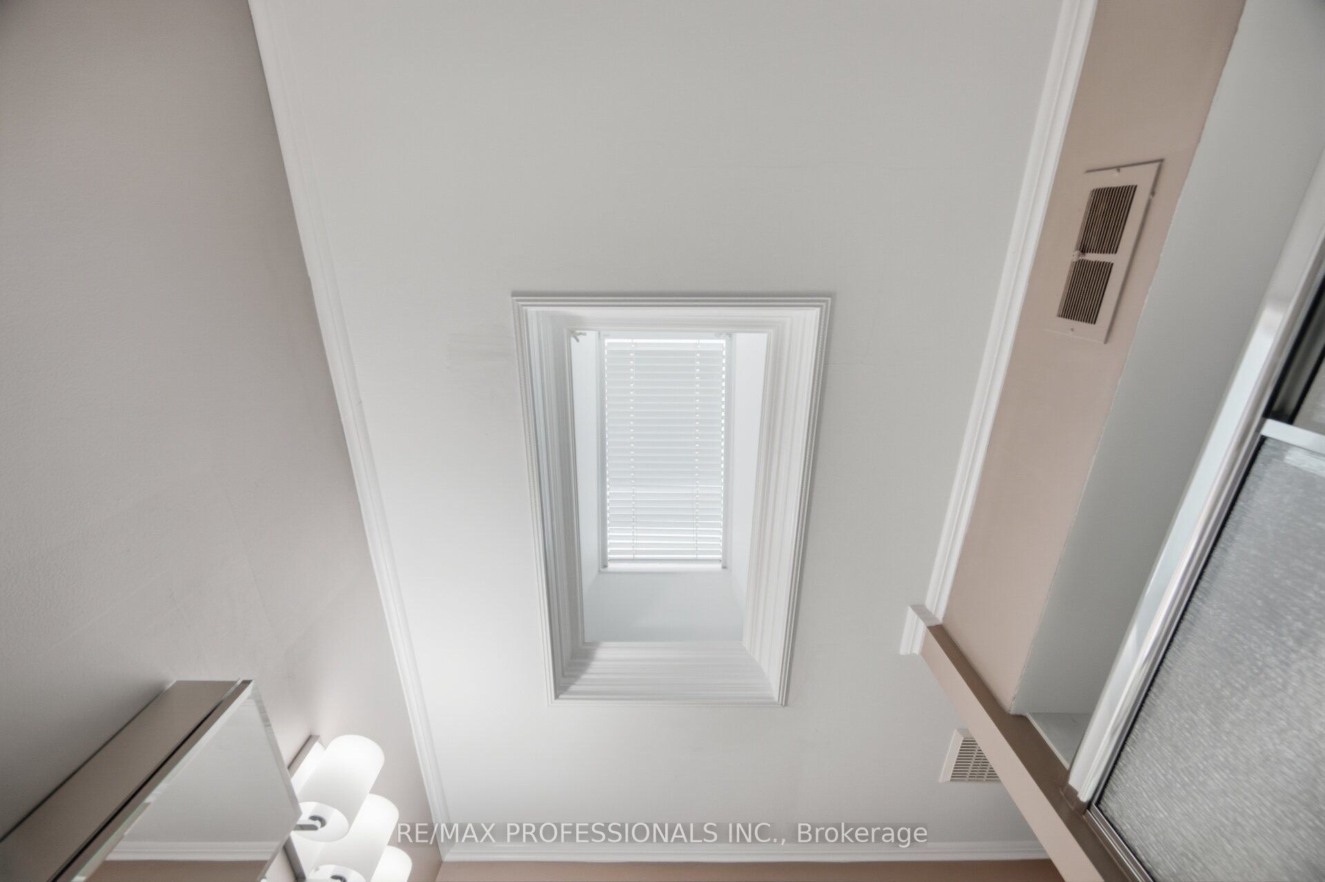 9 Humber Ridge Drive Property Photo 28