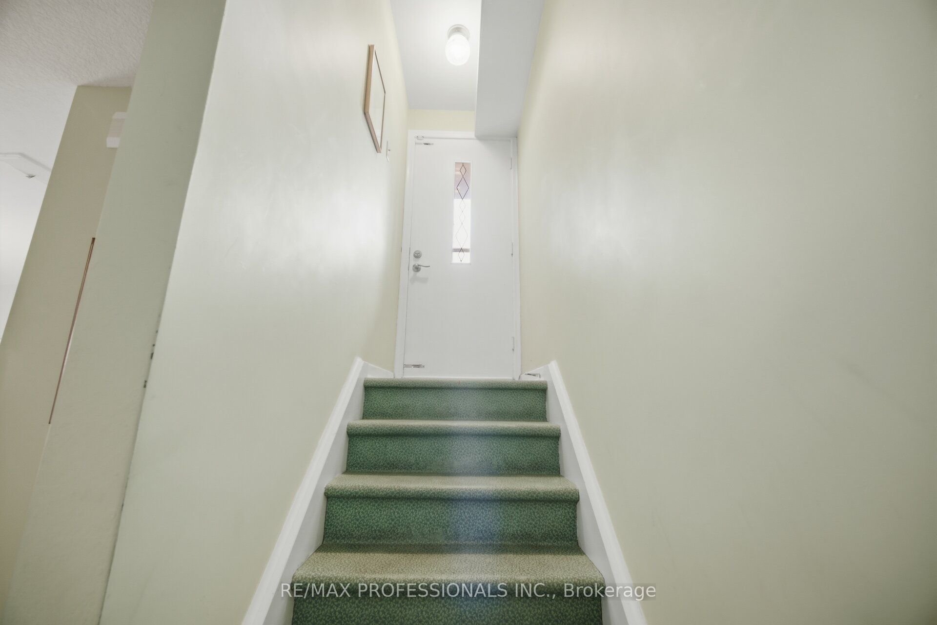 9 Humber Ridge Drive Property Photo 29