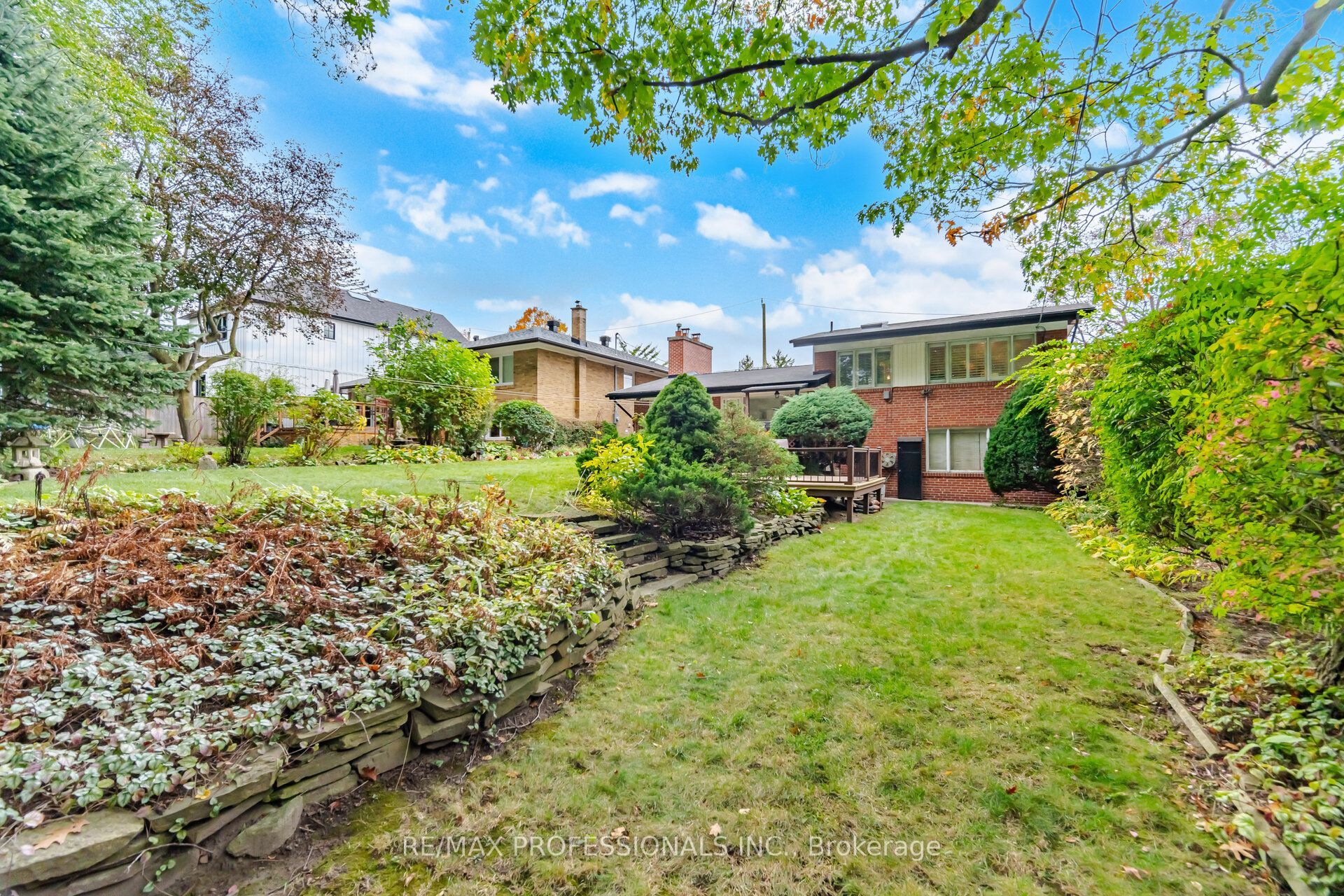 9 Humber Ridge Drive Property Photo 45
