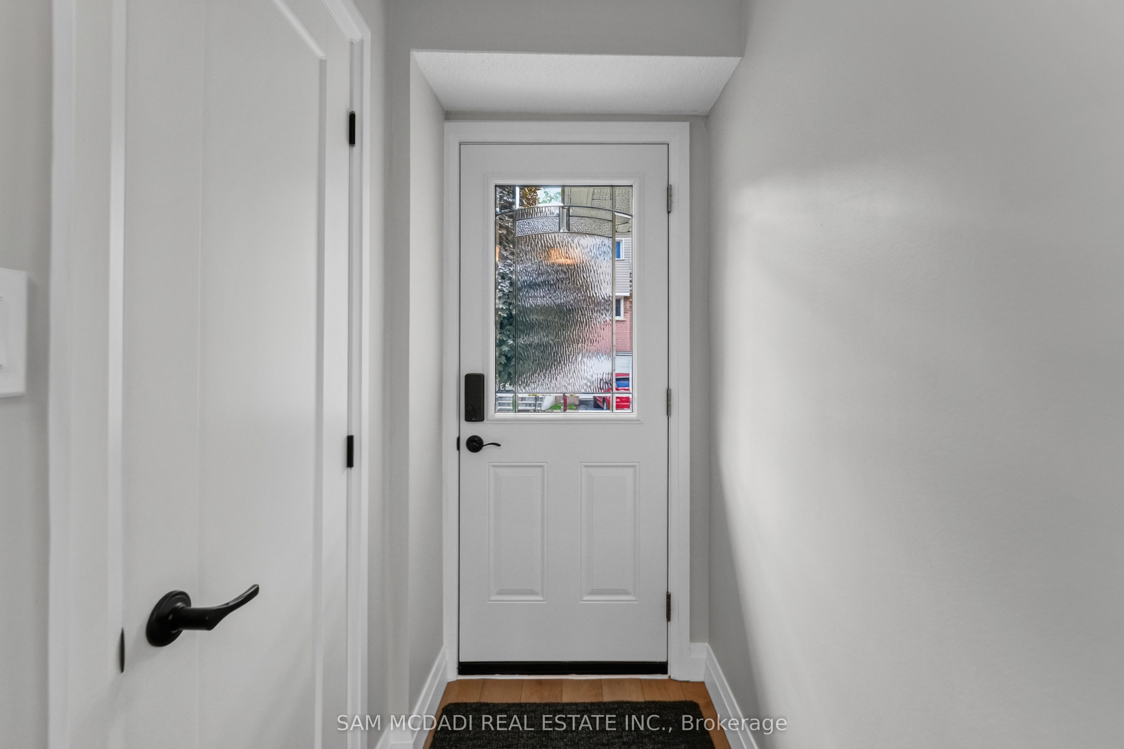 400 Mississauga Valley Boulevard 157 Property Photo 2