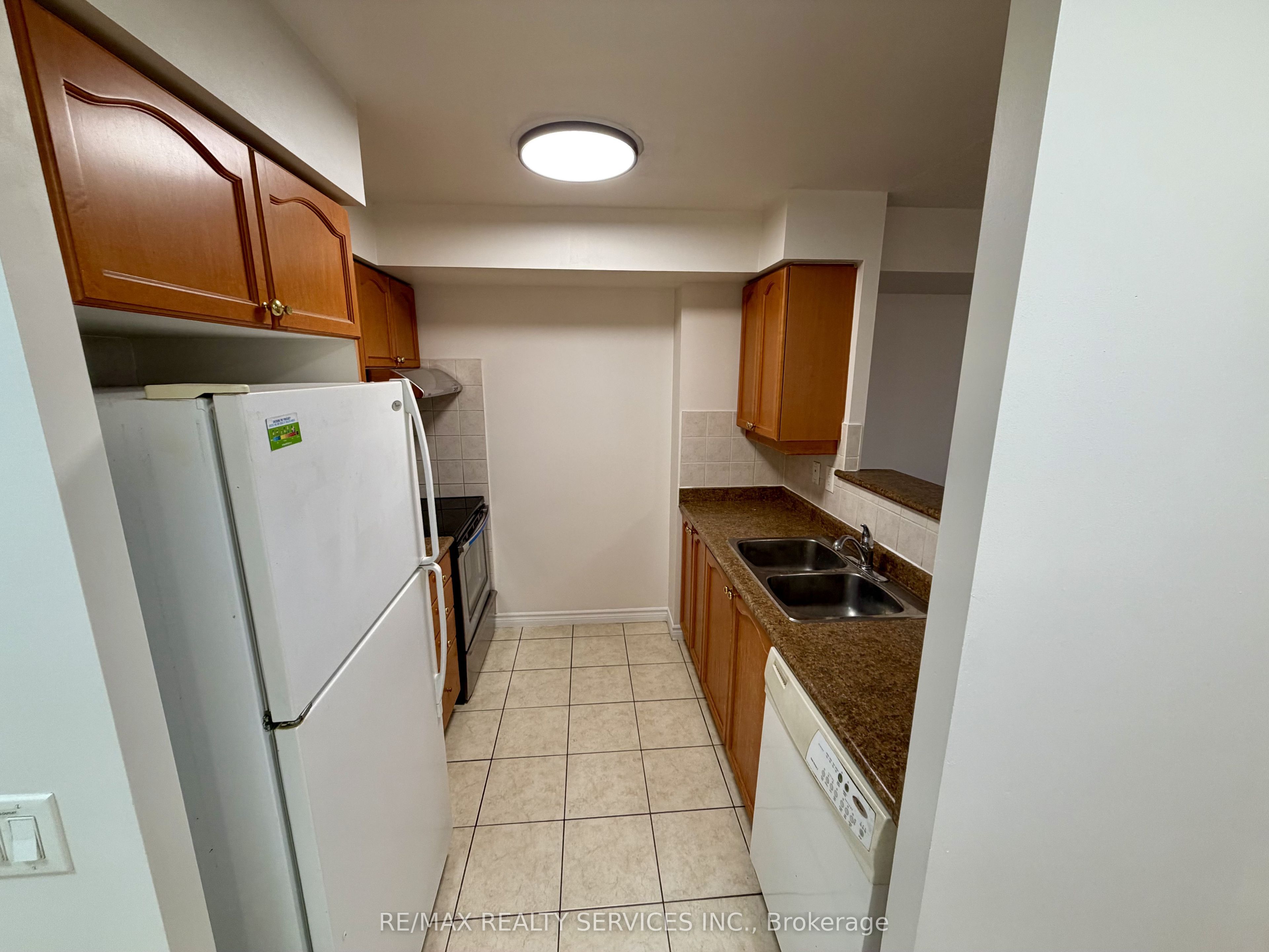 700 Humberwood Boulevard 1630 Property Photo 4